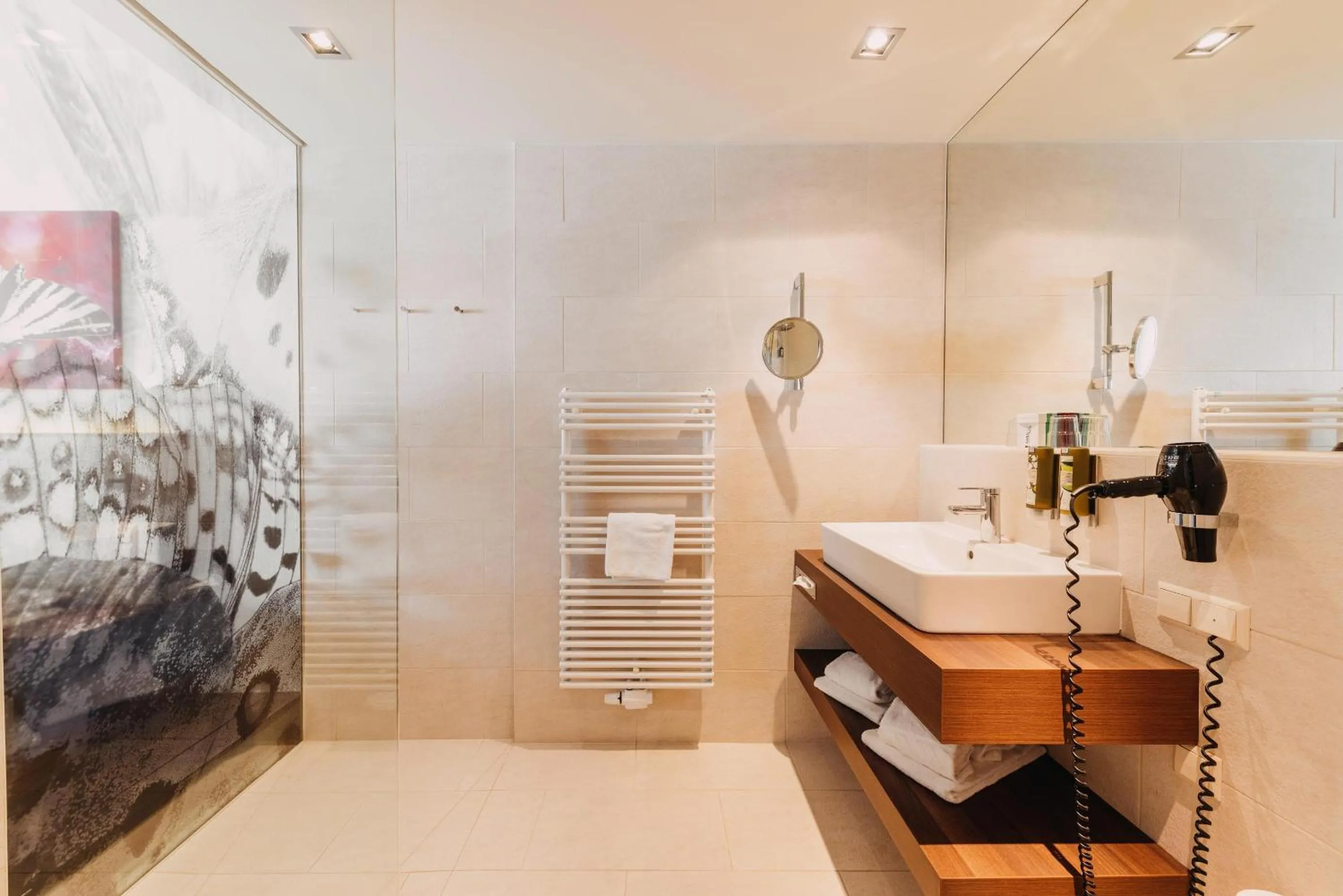 Bathroom in Thermenhotel Karawankenhof