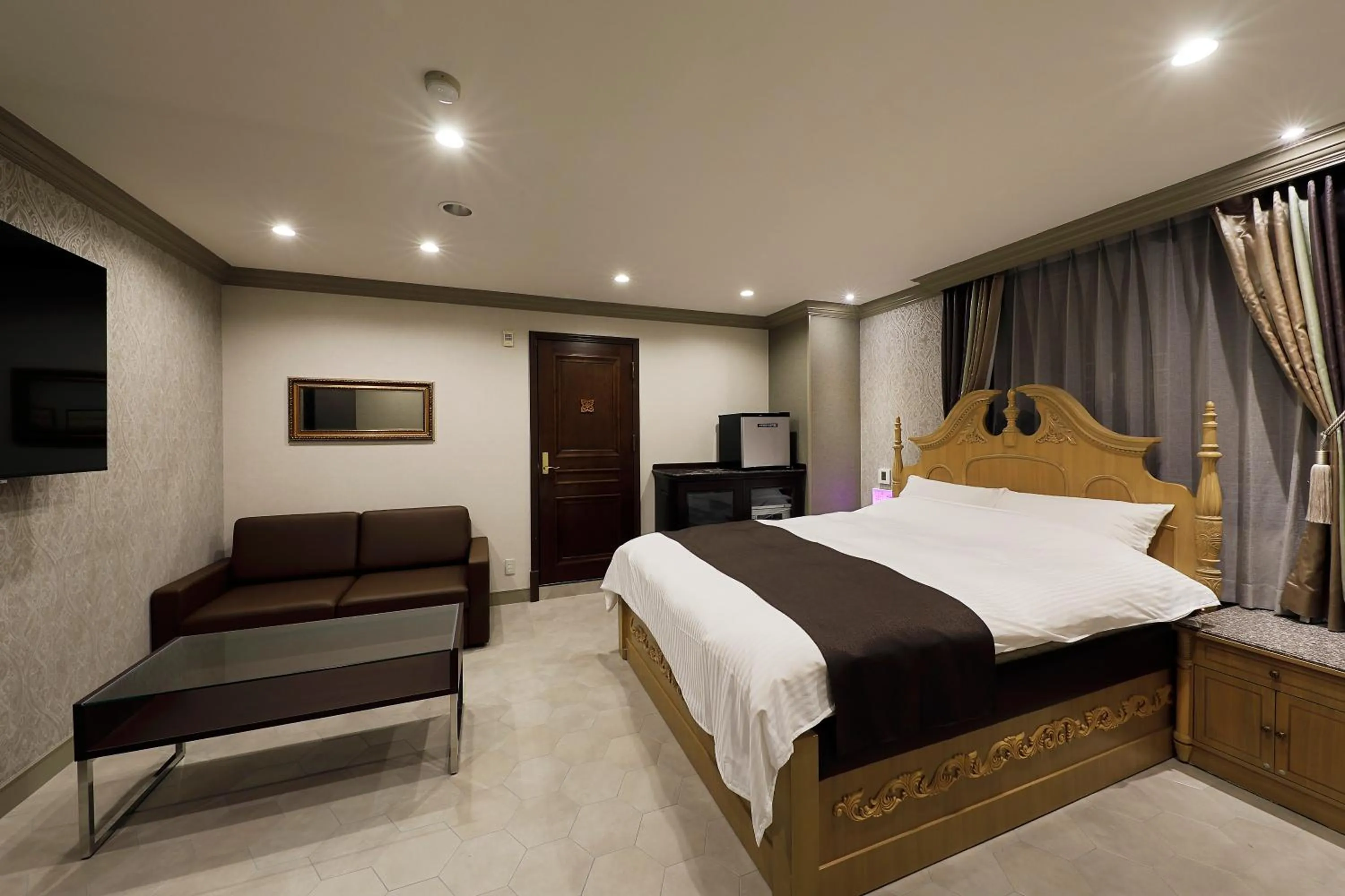 Bed in ホテルバースデー岐阜西店 HOTEL Birthday GifuWest