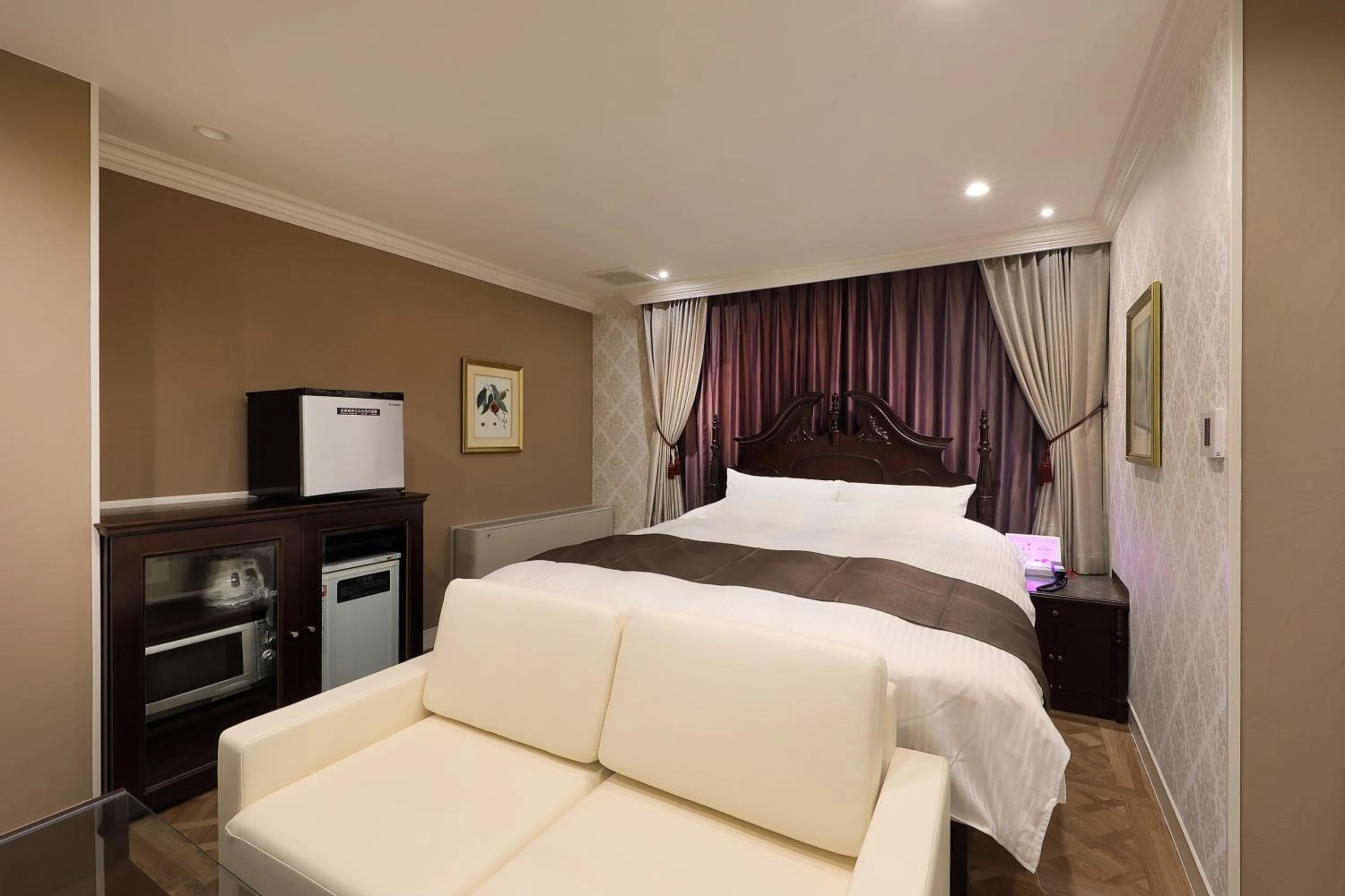 Bed in ホテルバースデー岐阜西店 HOTEL Birthday GifuWest