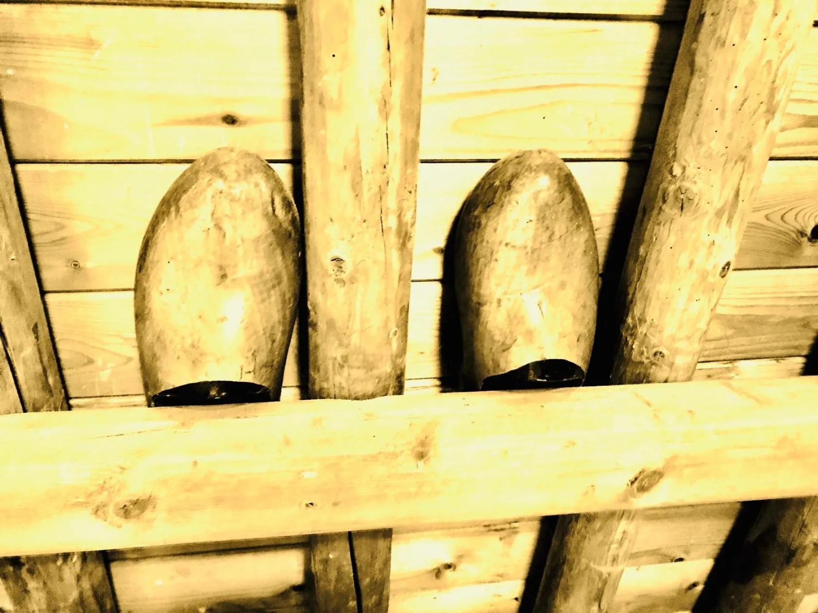 Decorative detail in BIJZONDER OVERNACHTEN tZEEUWSE KLOPPERTJE