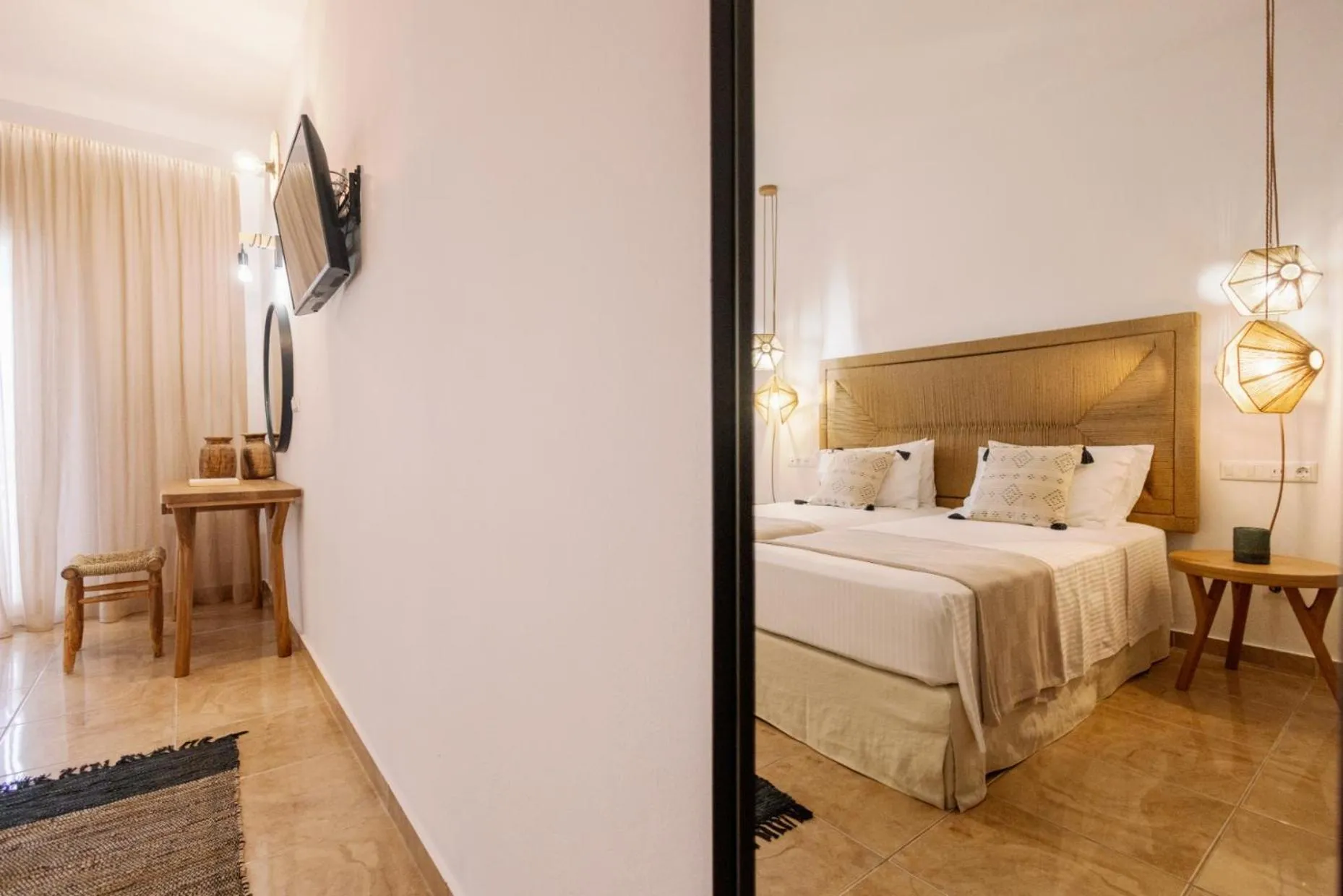 Bed in Ariadne Hotel