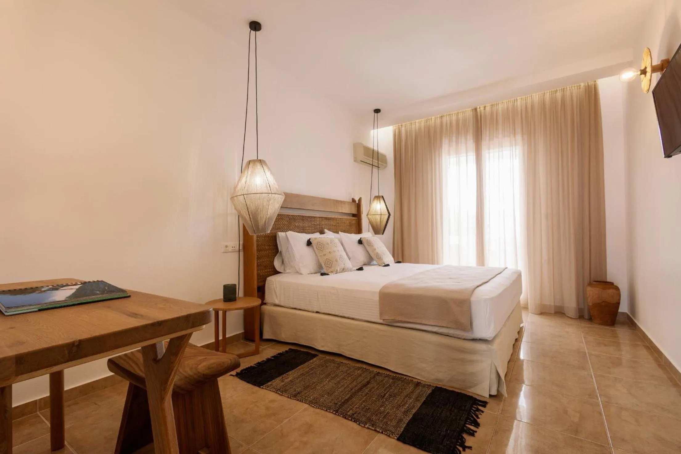 Bed in Ariadne Hotel