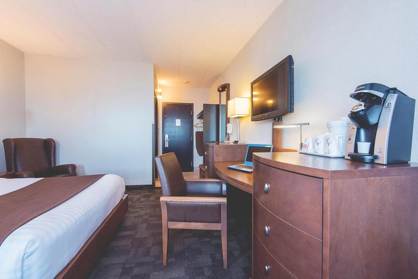 Bed in Hotel Continental Centre-Ville