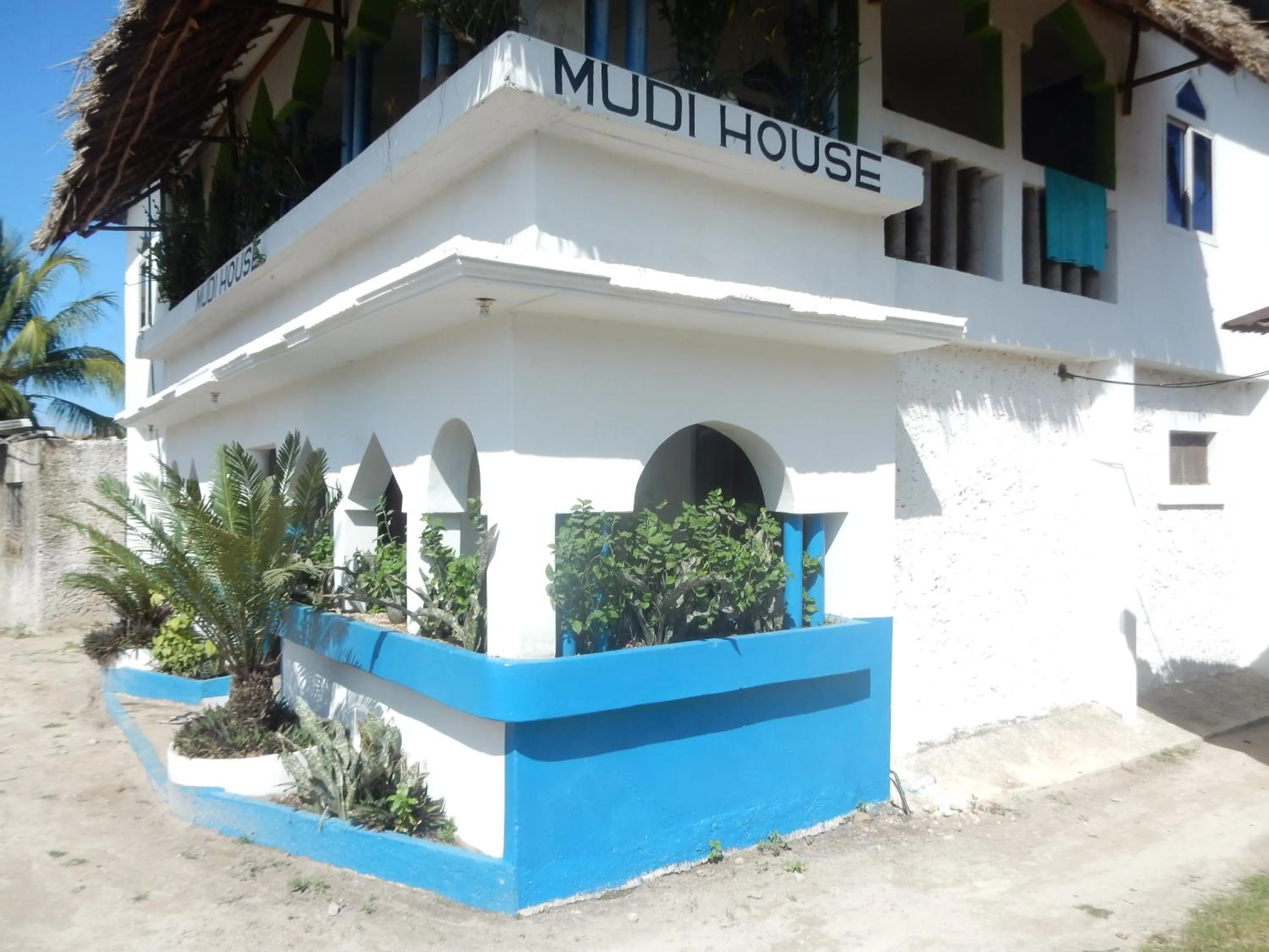 Property building in Mudi House