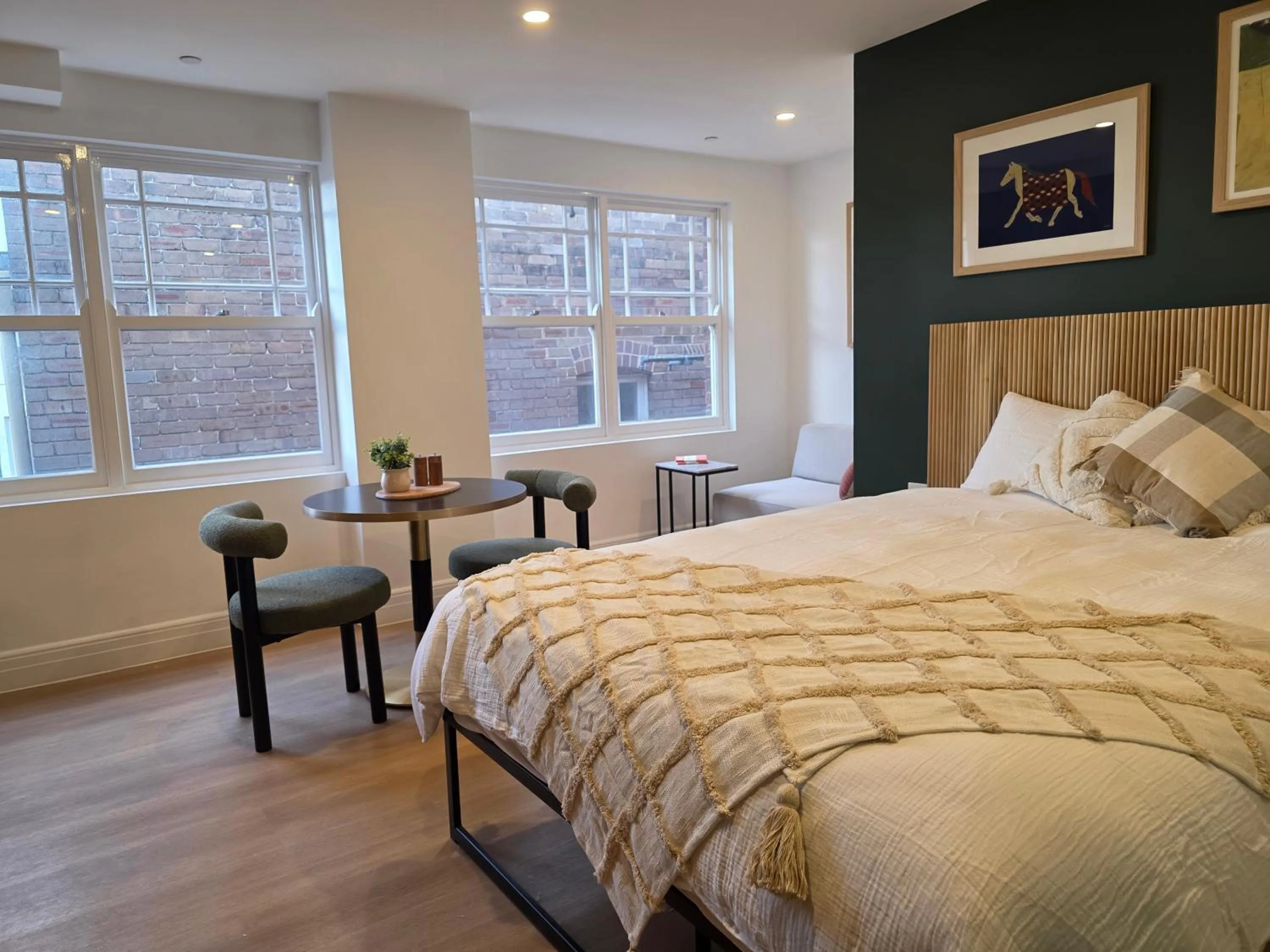 Bed in UKO Potts Points