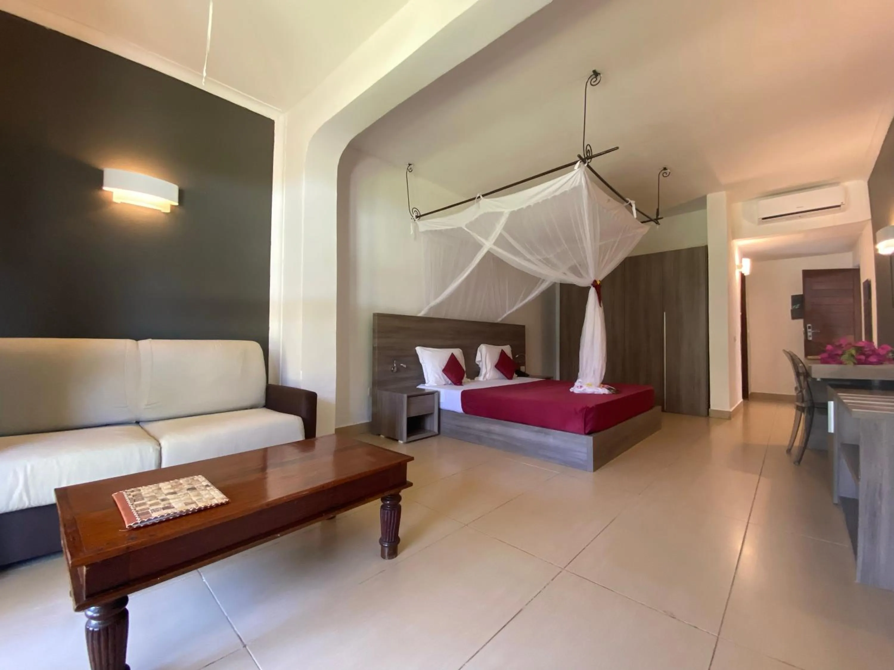 Photo of the whole room in My Blue Hotel Zanzibar