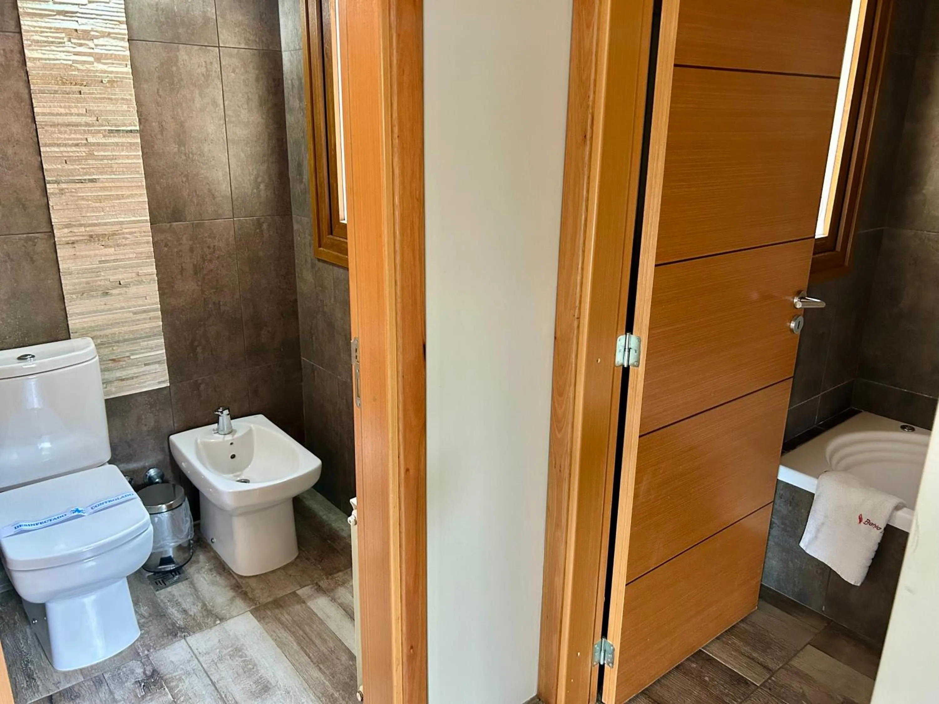 Toilet in Bahia Paraiso Apart & Suites