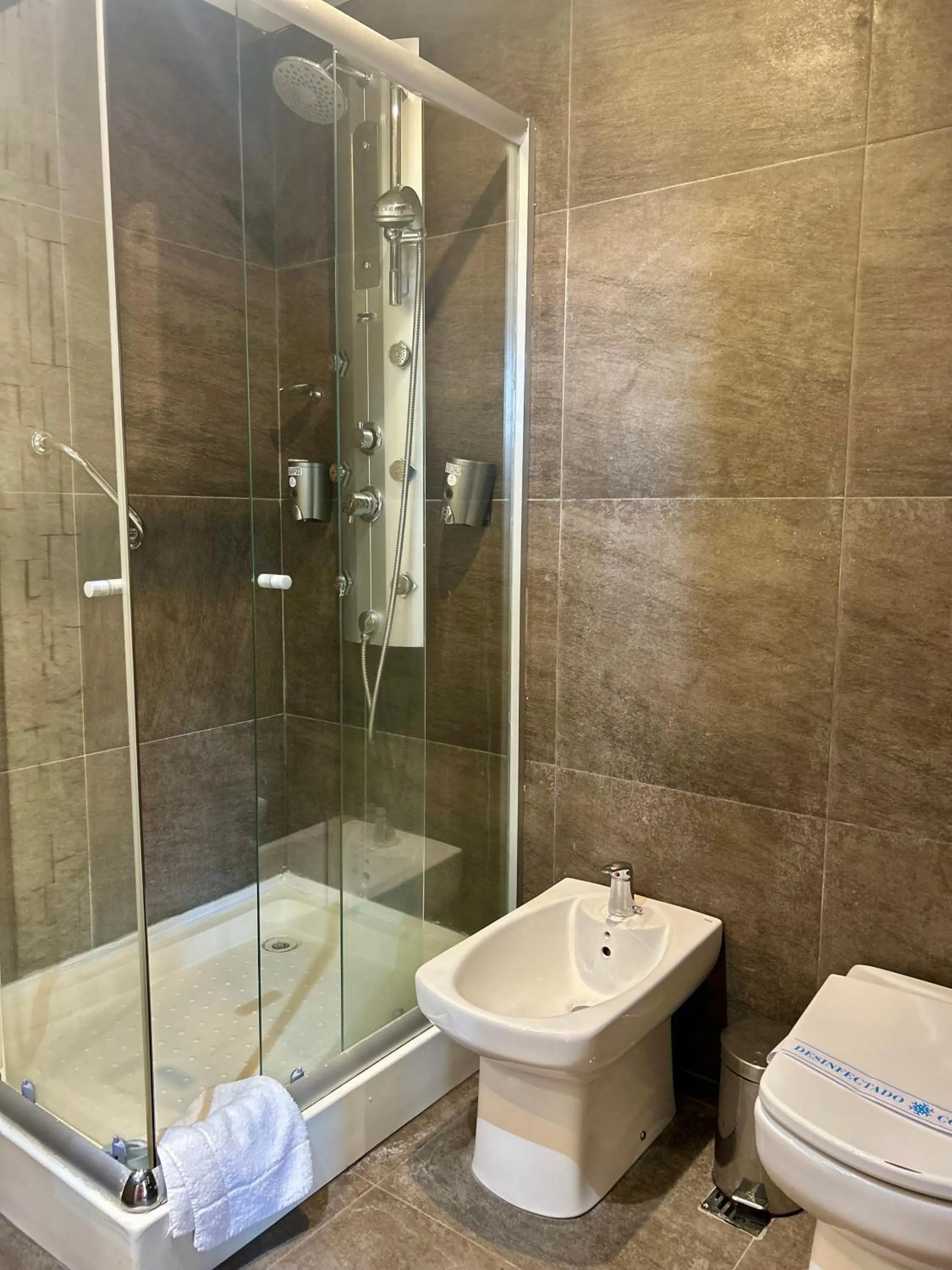 Shower in Bahia Paraiso Apart & Suites