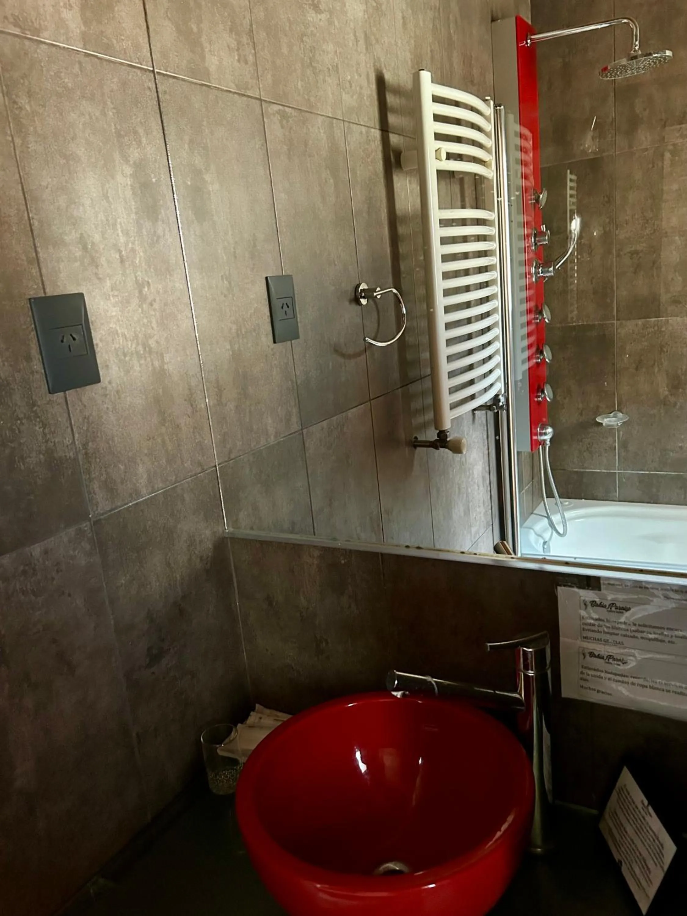 Shower in Bahia Paraiso Apart & Suites