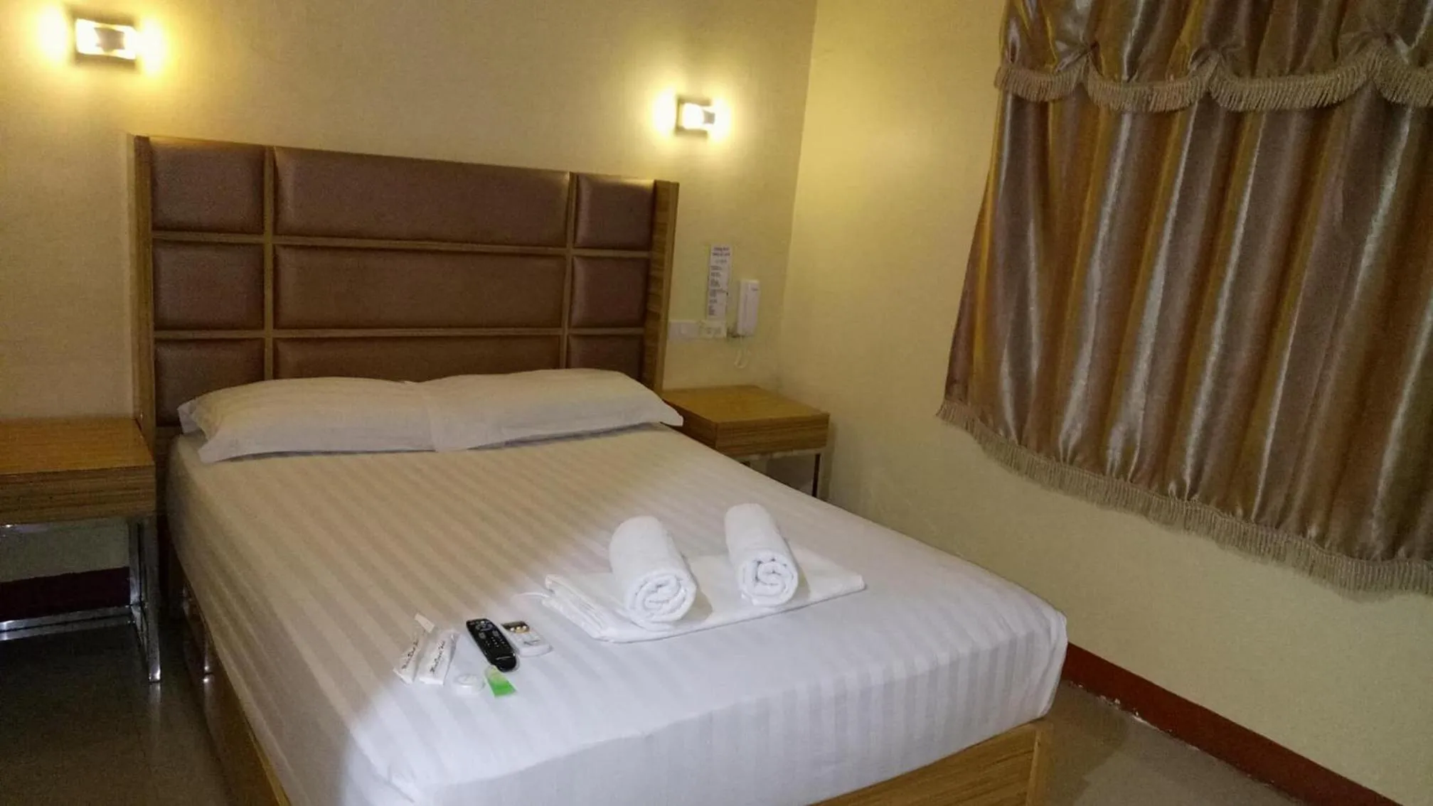 Bed in Jeamco Royal Hotel-Cotabato