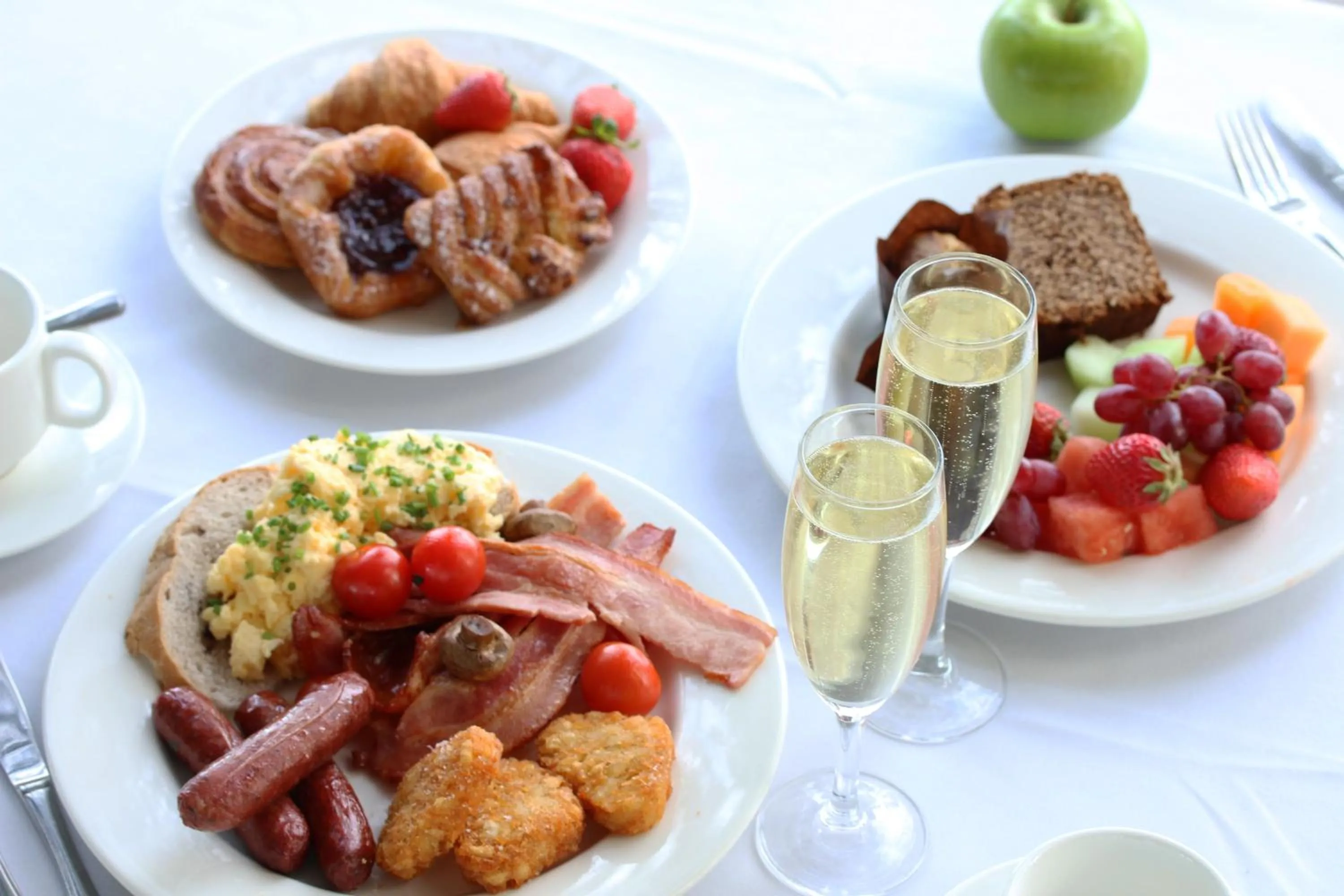 Buffet breakfast in Stamford Plaza Adelaide