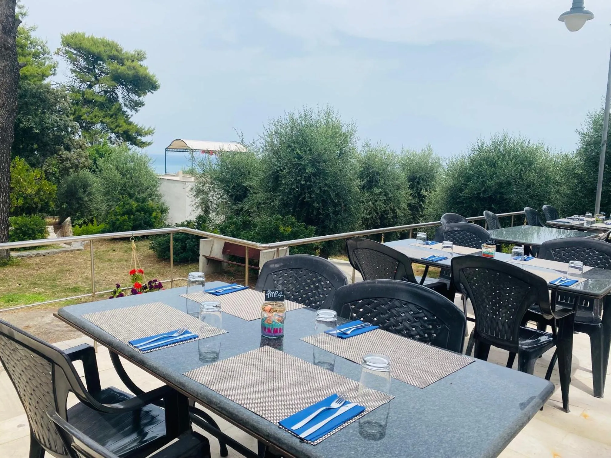 Restaurant/places to eat in Villaggio Hotel Ripa