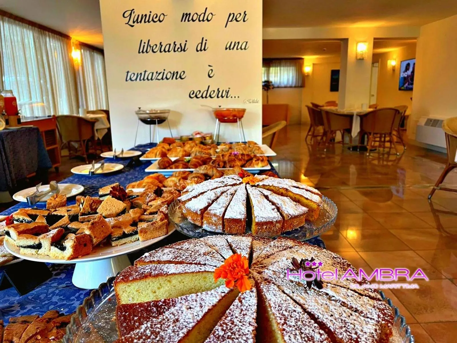 Restaurant/places to eat in HOTEL AMBRA - Fronte Mare - Vicinissimi al Centro