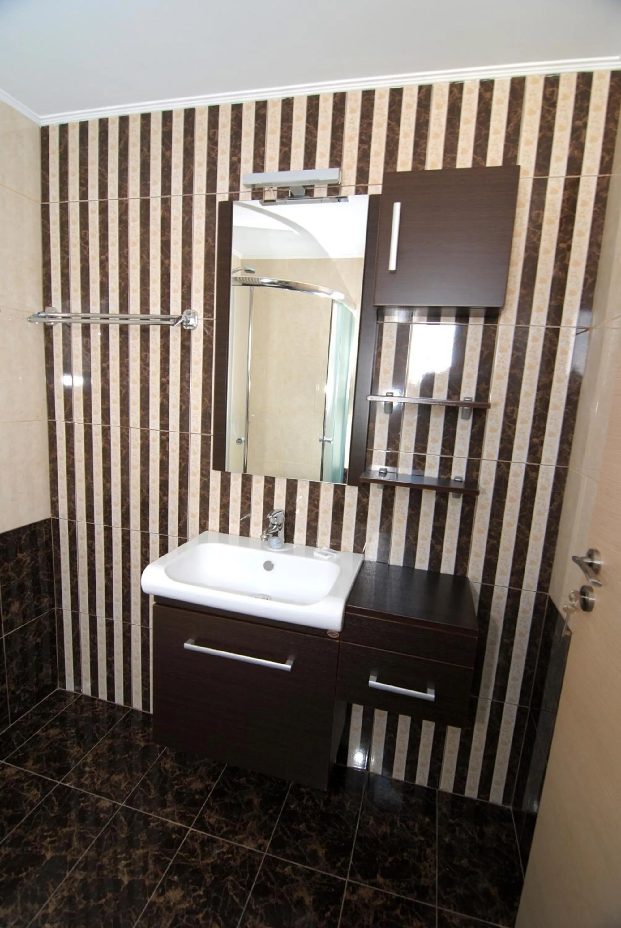 Bathroom in Zeus Hotel