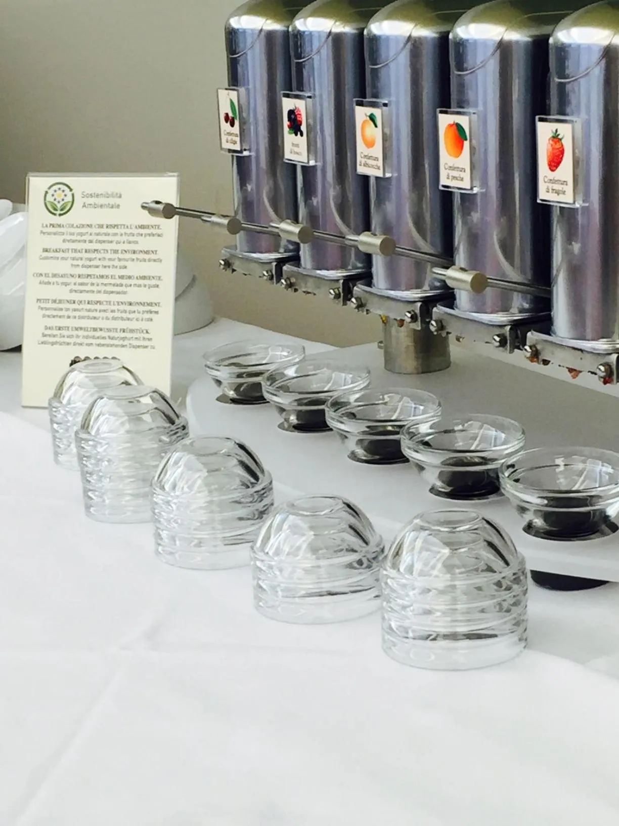 Buffet breakfast in Hotel Gabbiano