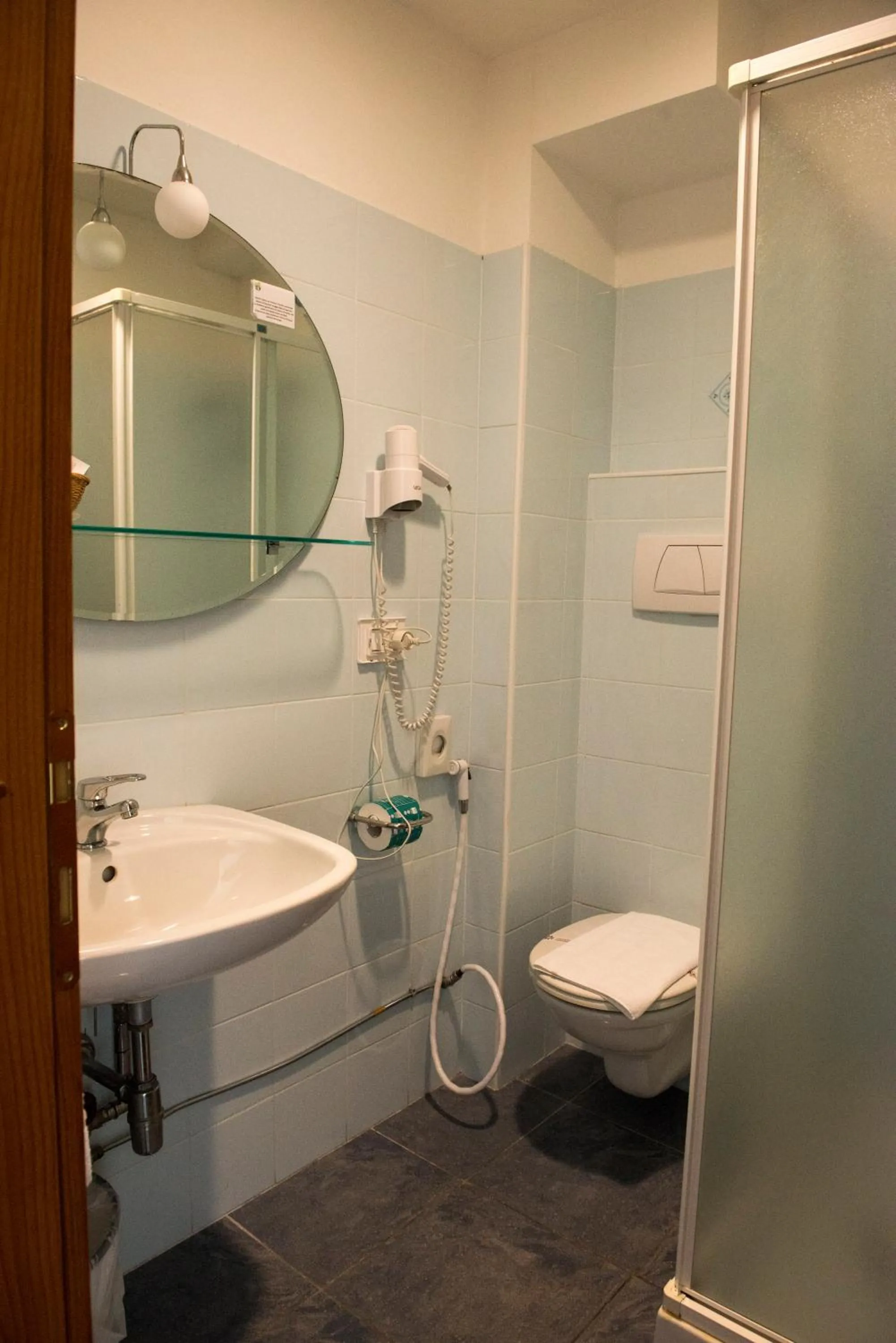 Bathroom in Hotel Gabbiano