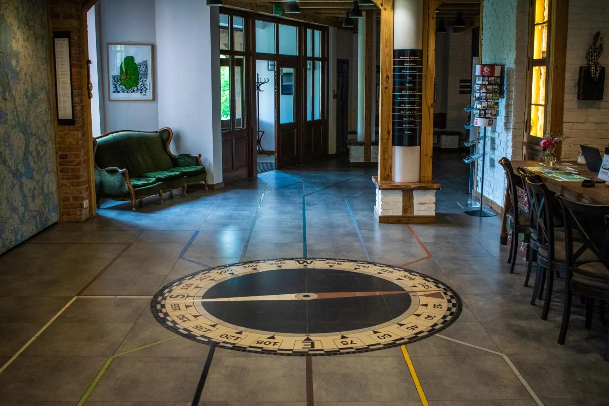 Lobby or reception in Folwark Łękuk