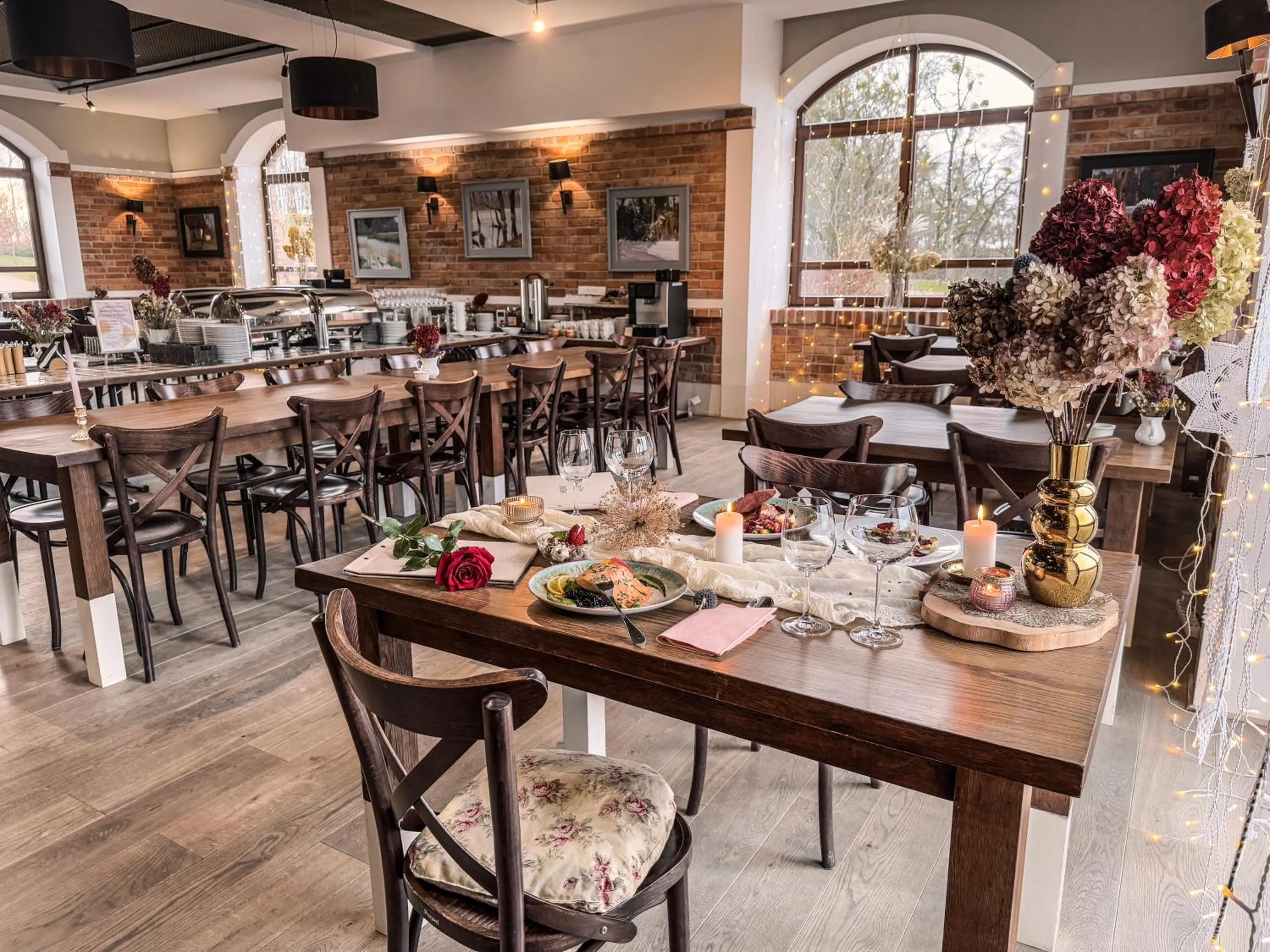 Restaurant/places to eat in Folwark Łękuk