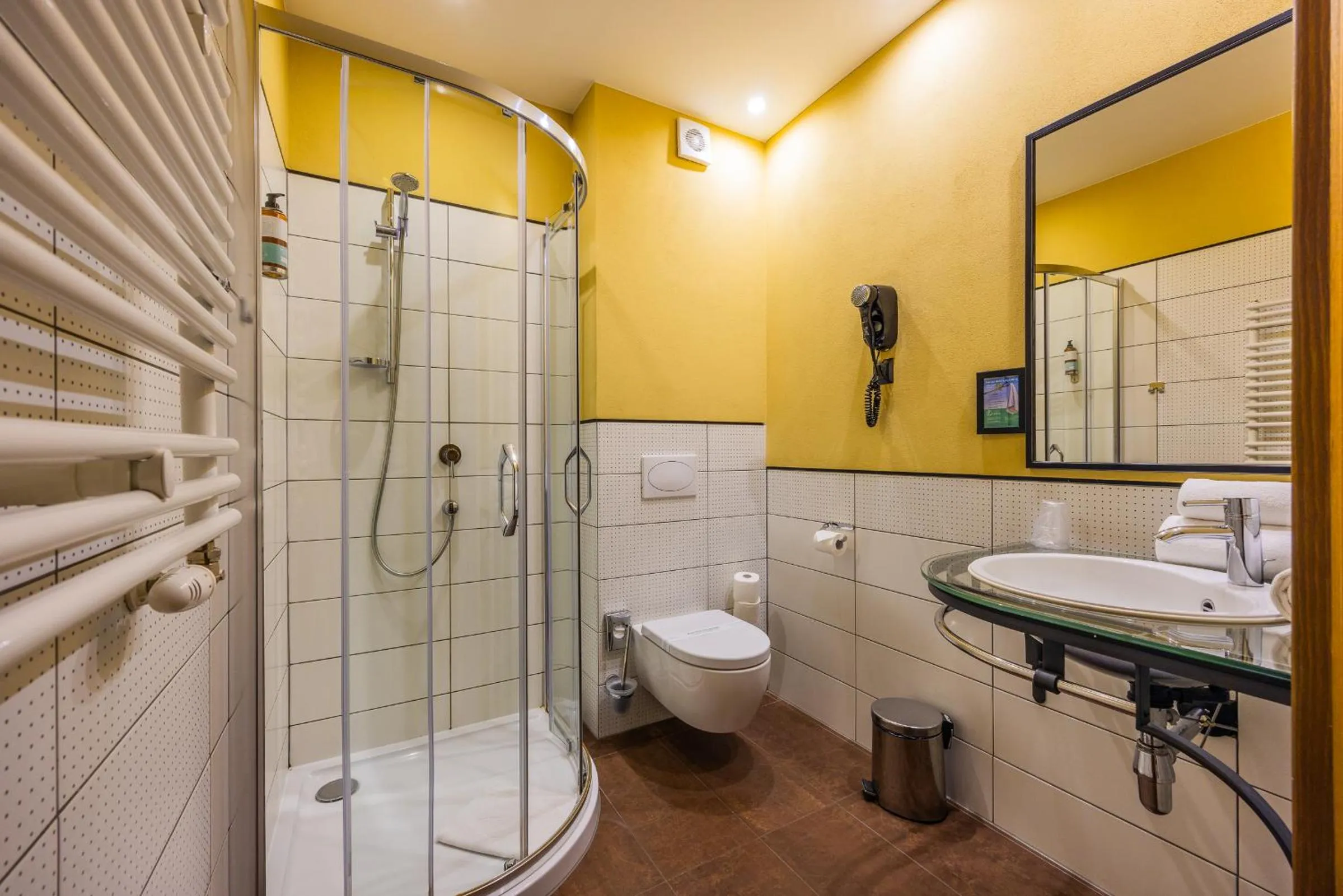 Bathroom in Folwark Łękuk