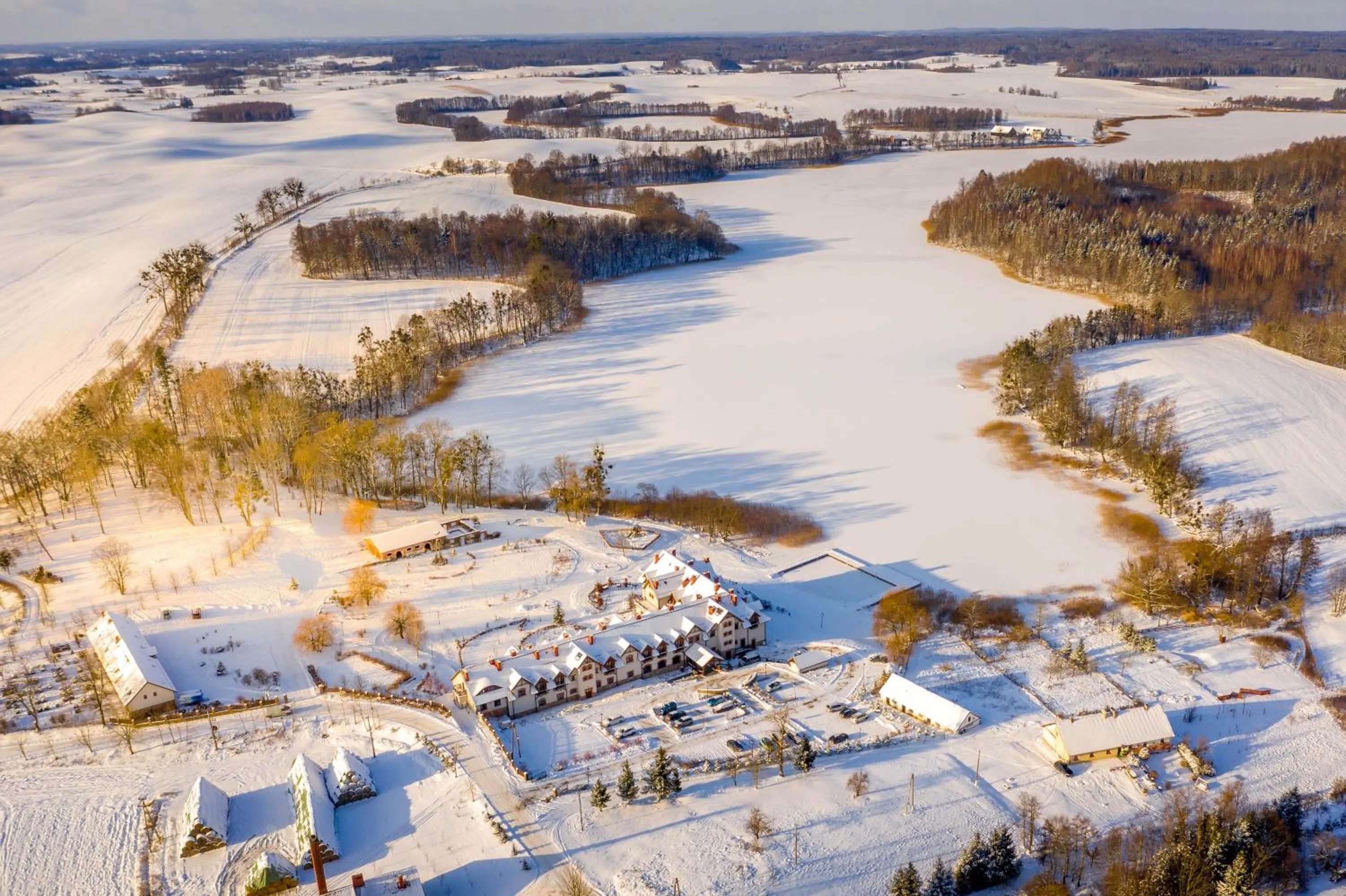 Property building in Folwark Łękuk