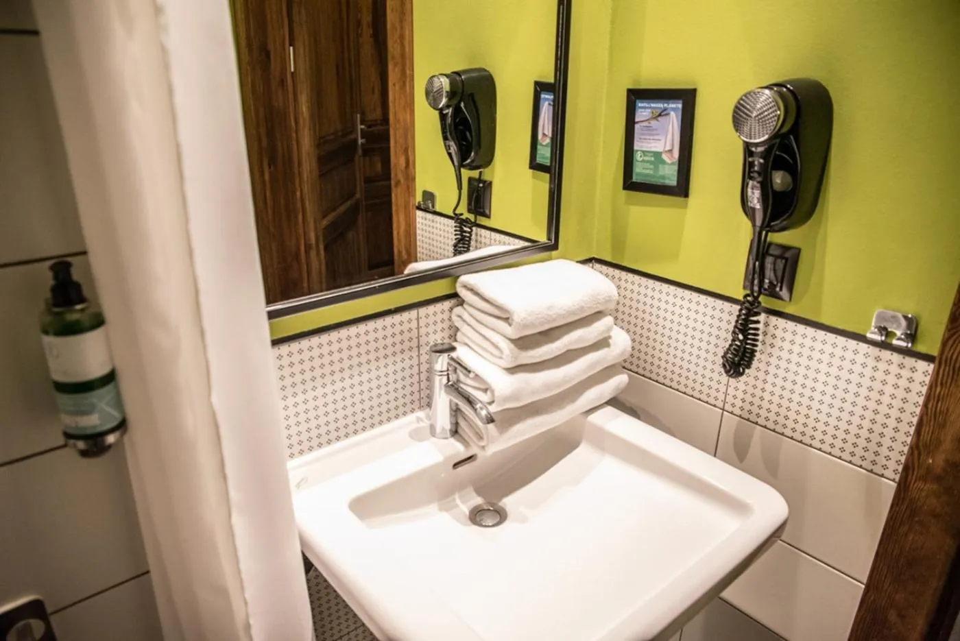 Bathroom in Folwark Łękuk