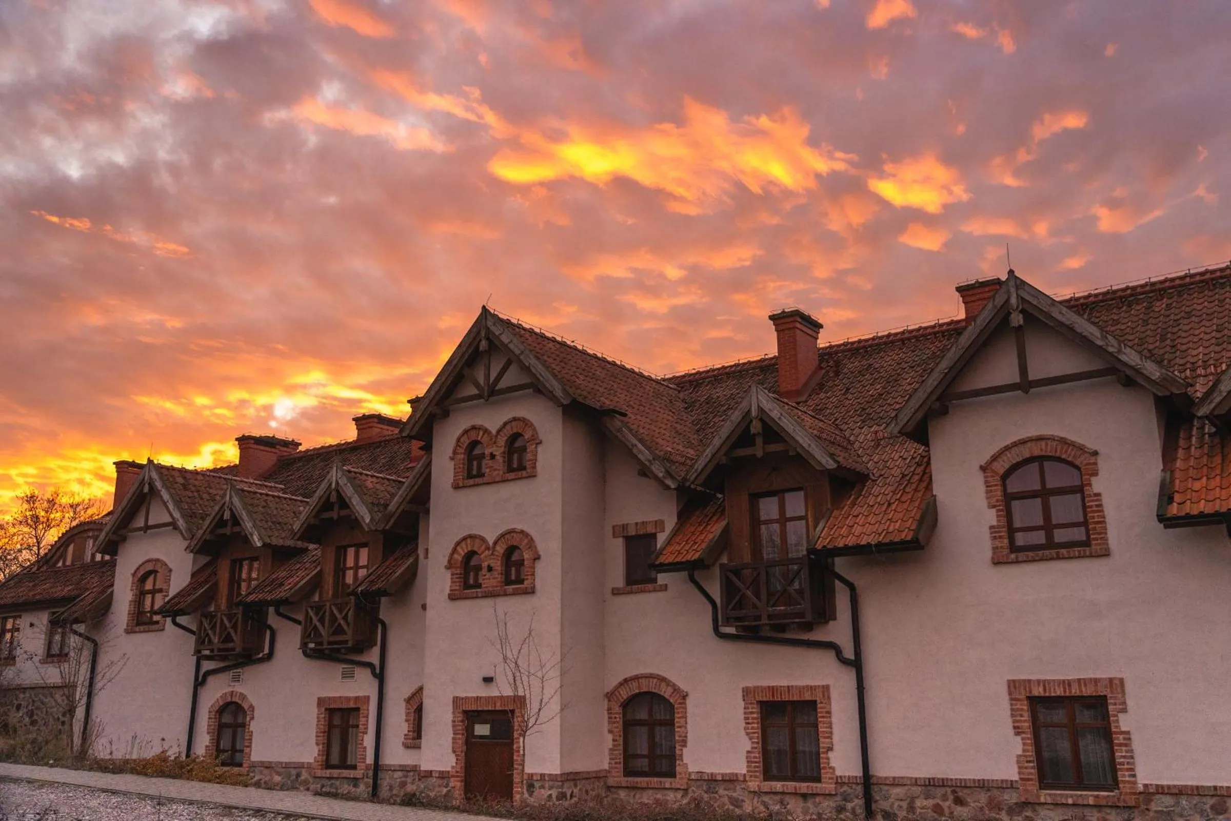 Property building in Folwark Łękuk