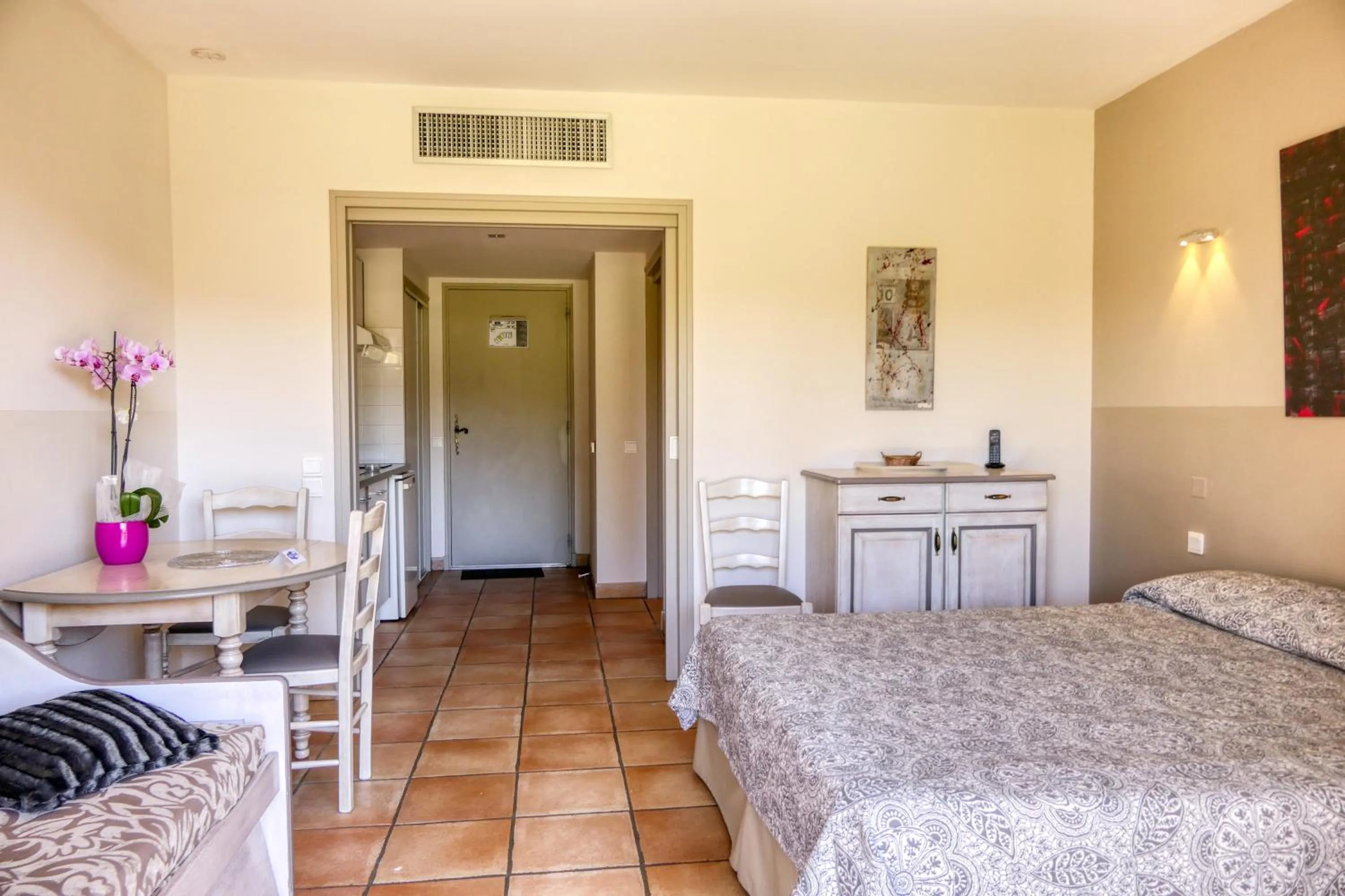 Bed in Les Résidences de Métifiot