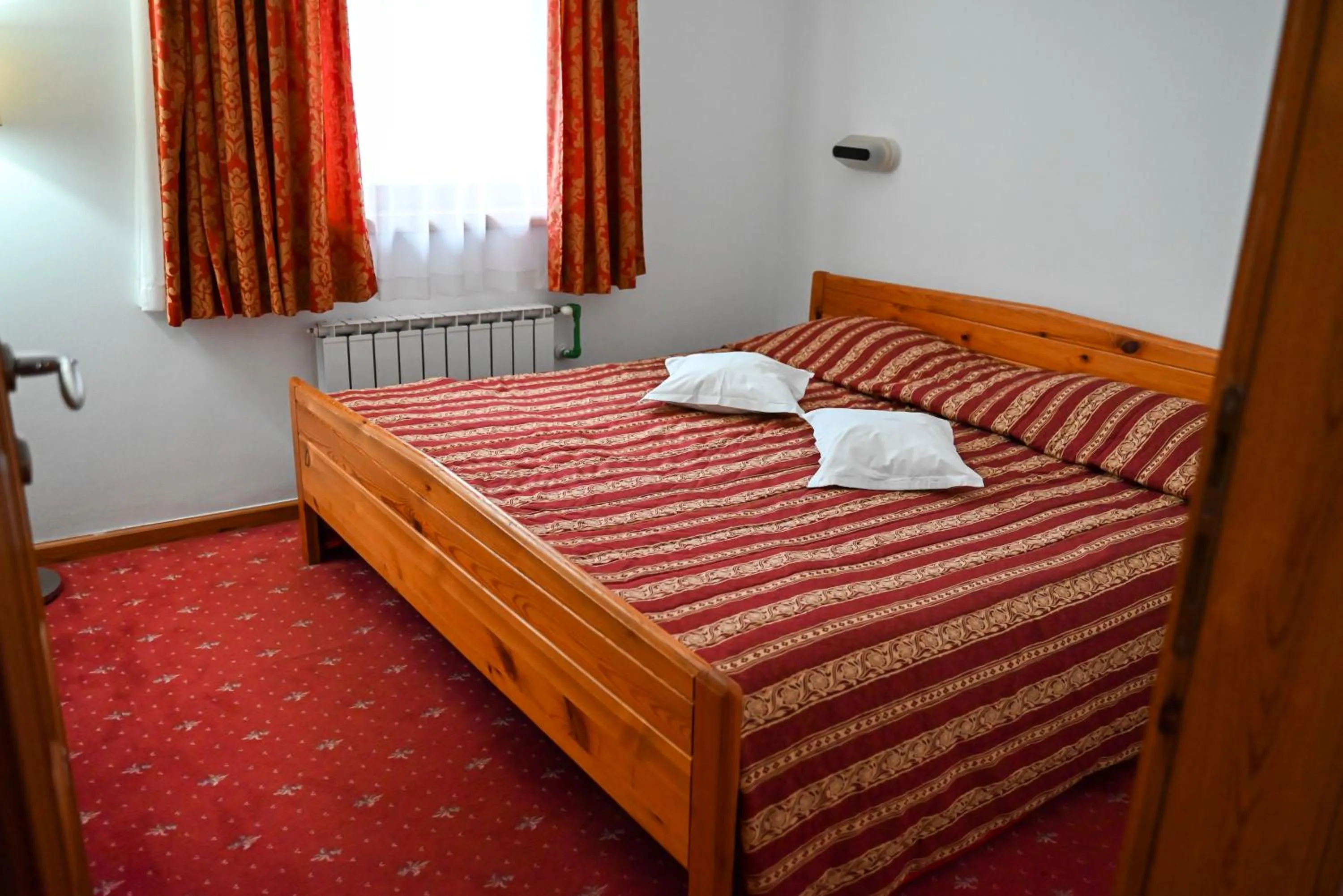 Bed in Hotel Kristal