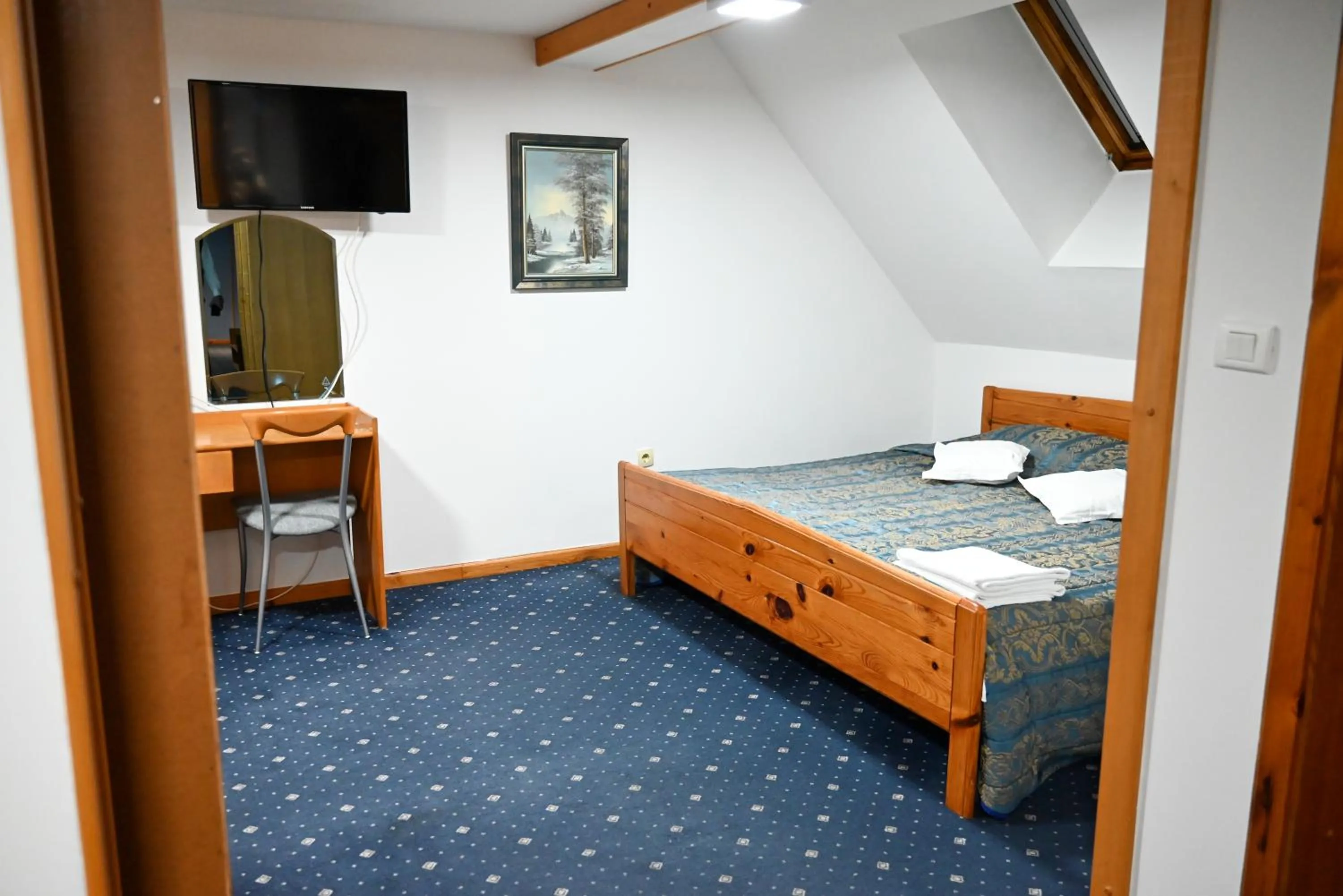 Bed in Hotel Kristal