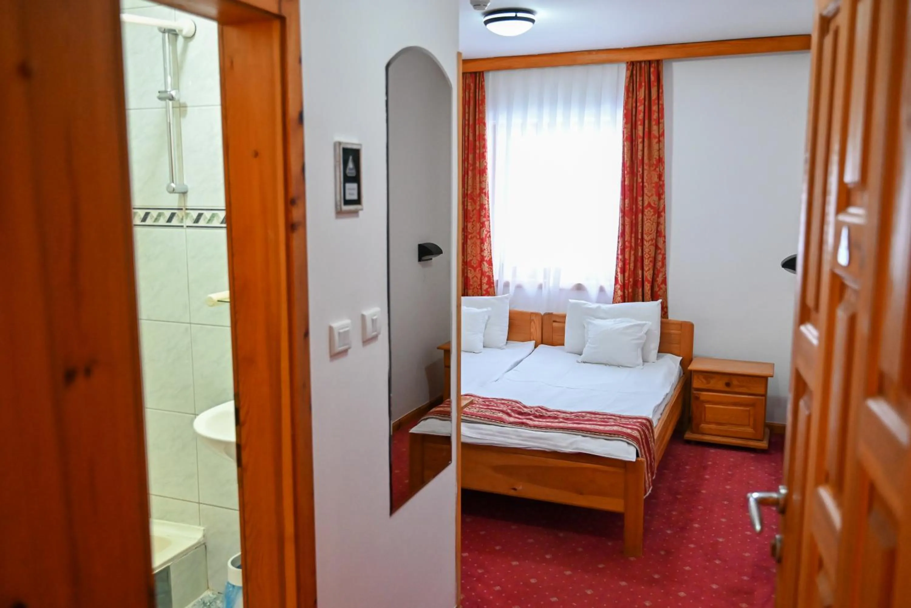 Bed in Hotel Kristal