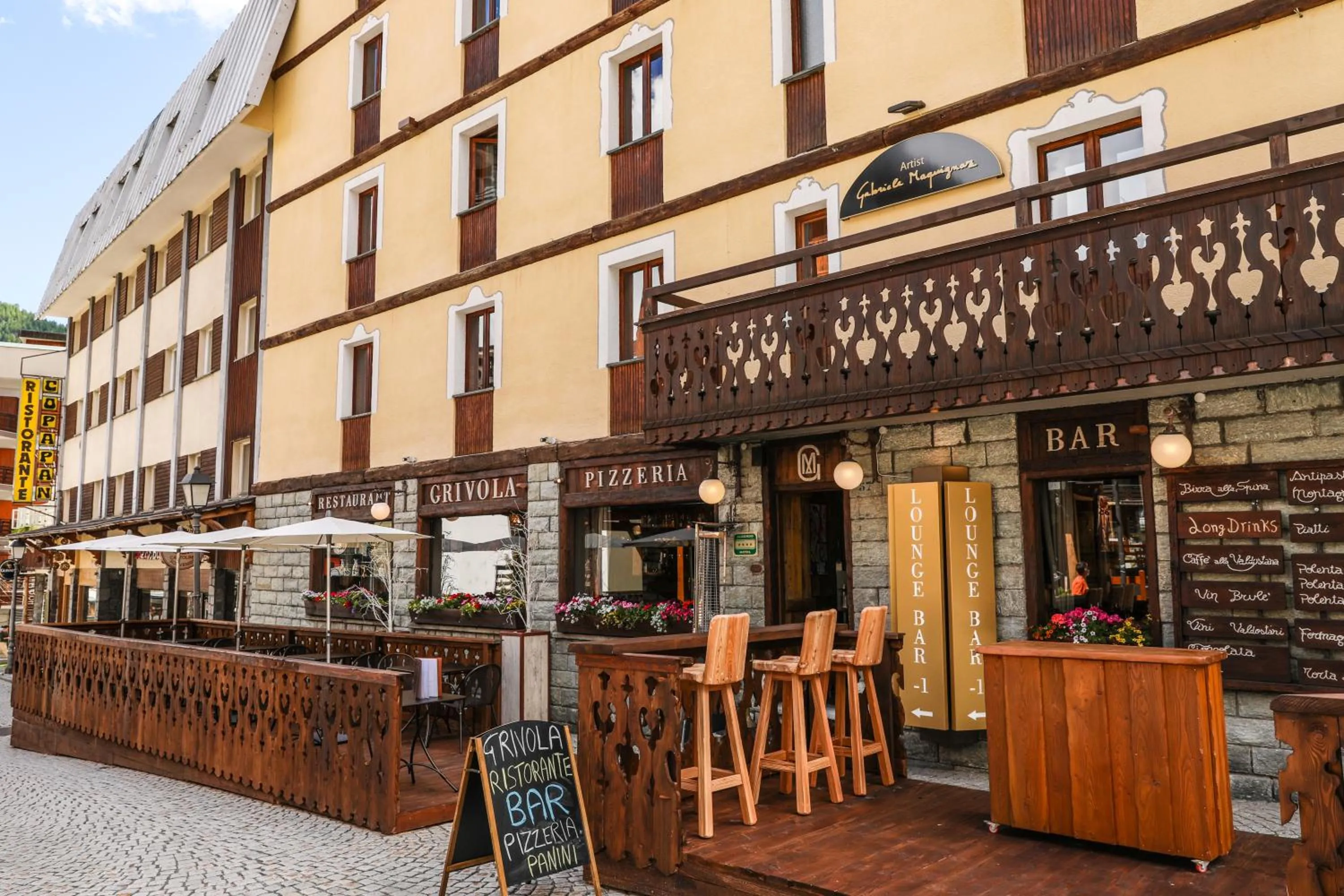 Property building in Art Hotel Grivola