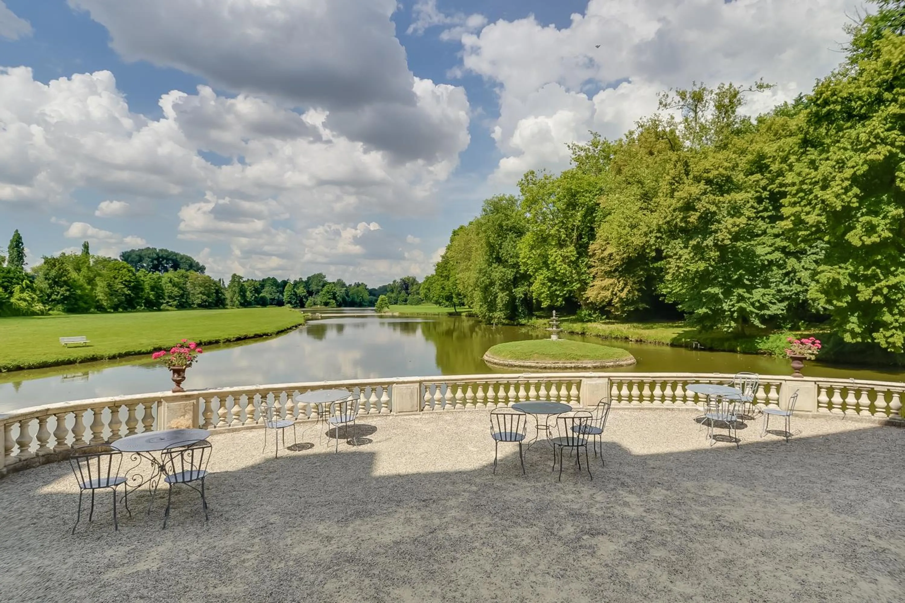 Natural landscape in Château d'Ermenonville