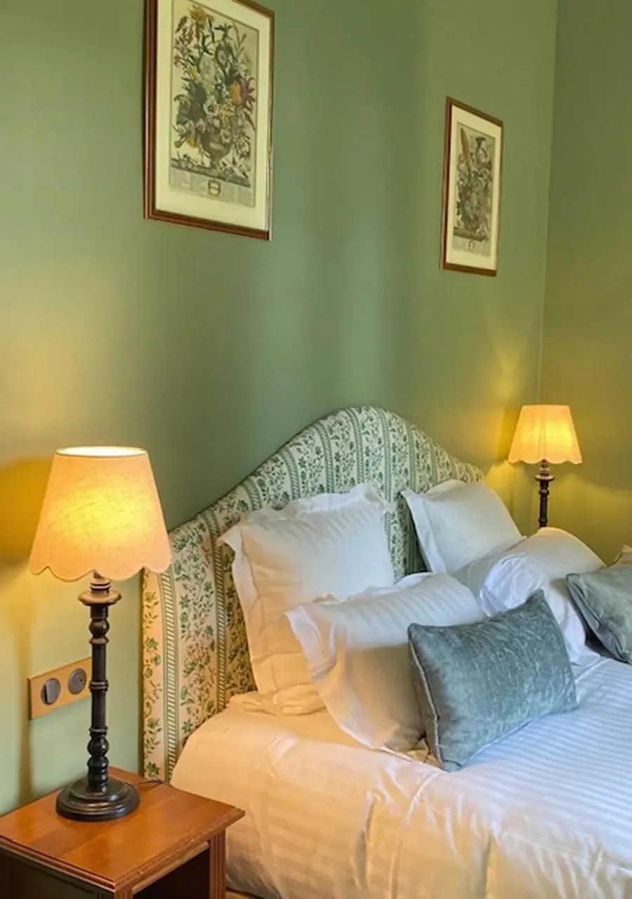 Bed in Château d'Ermenonville