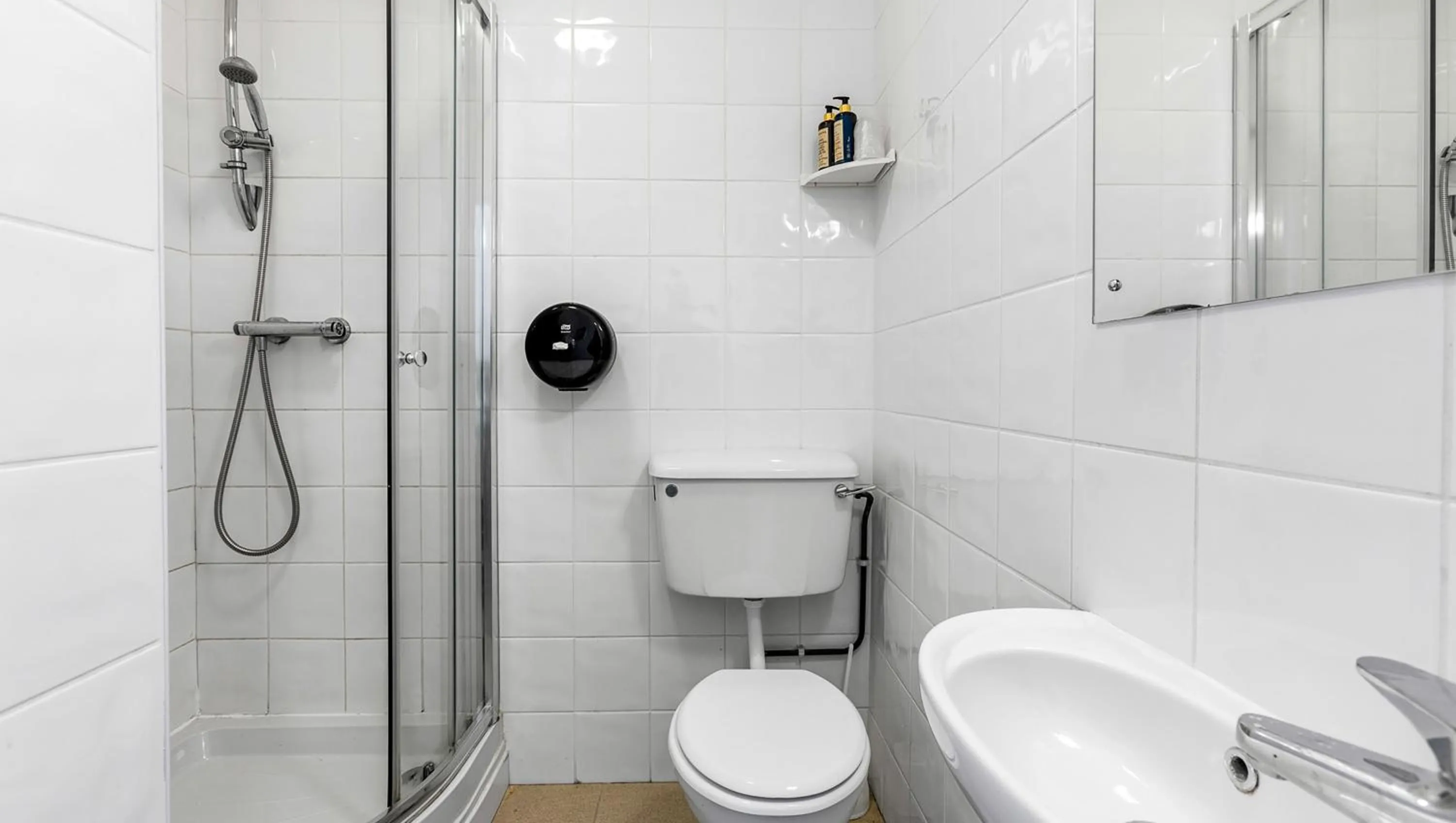 Bathroom in Magnuson Hotel Sandy Lodge Newquay