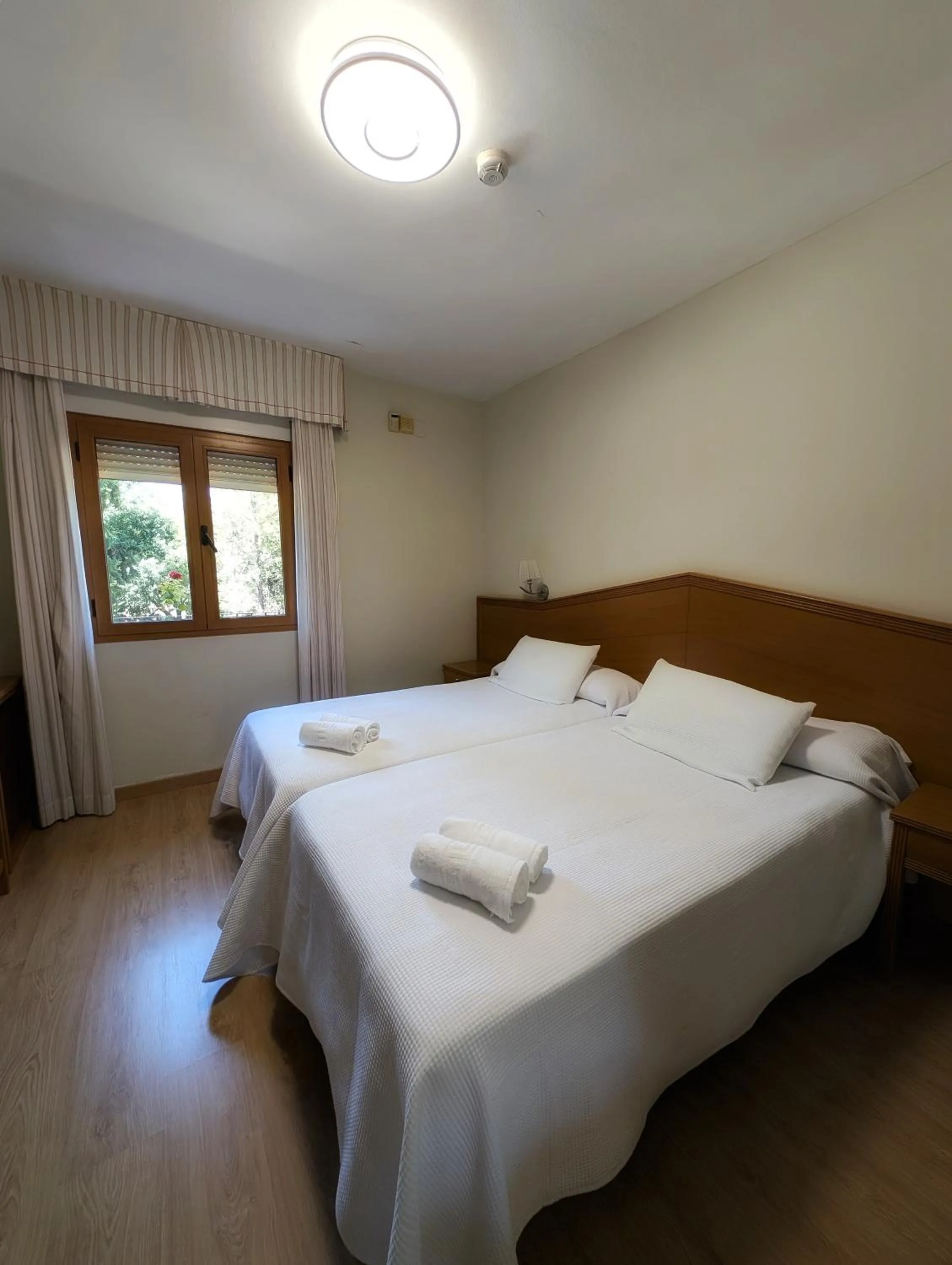 Bed in Hotel Anabel Baza