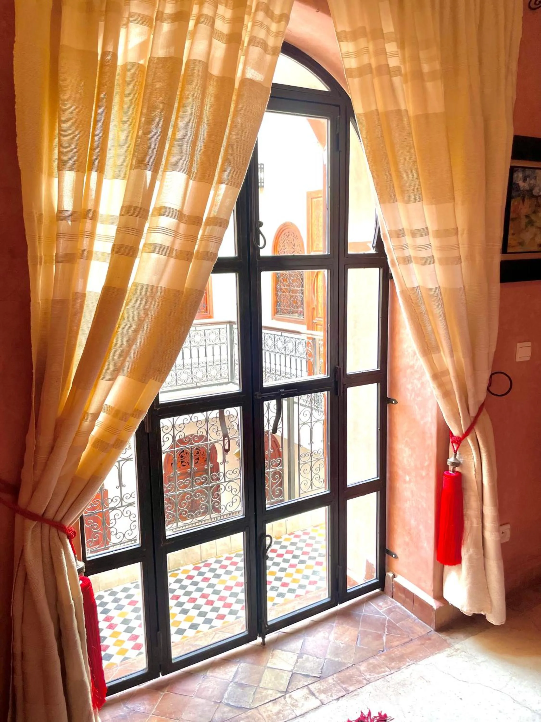 View (from property/room), Bed in Riad Prada