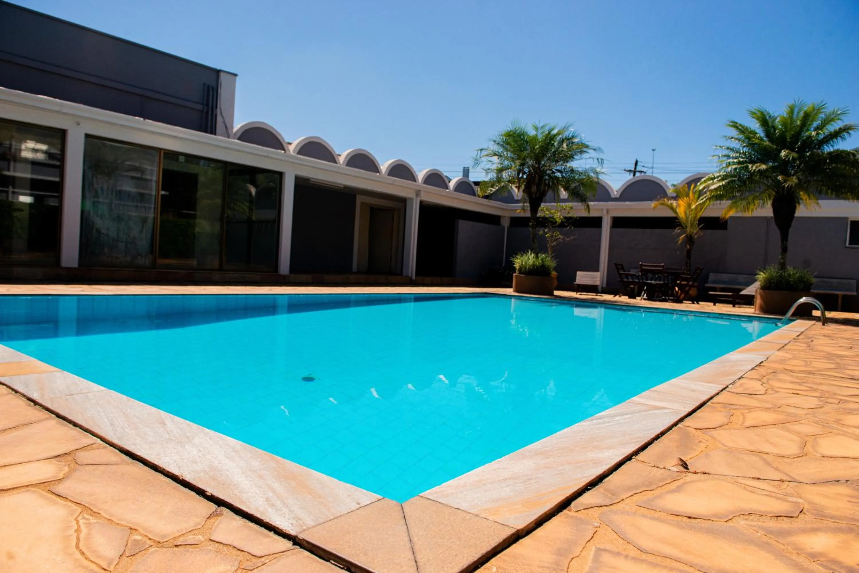 Swimming pool in Hotel Fernandão