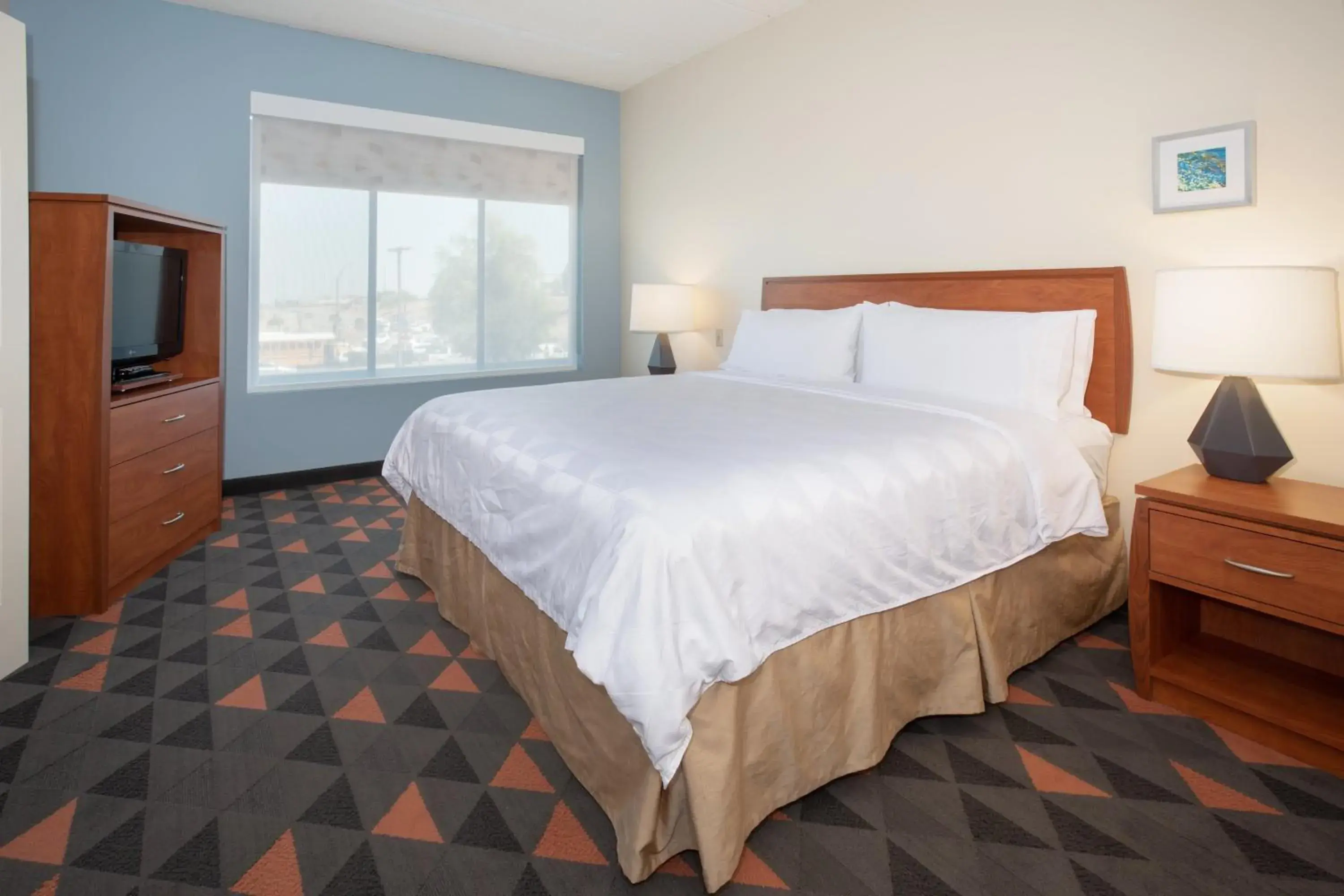 One-Bedroom Suite in Holiday Inn & Suites Goodyear - West Phoenix Area by IHG One-Bedroom Suite in Holiday Inn & Suites Goodyear - West Phoenix Area by IHG