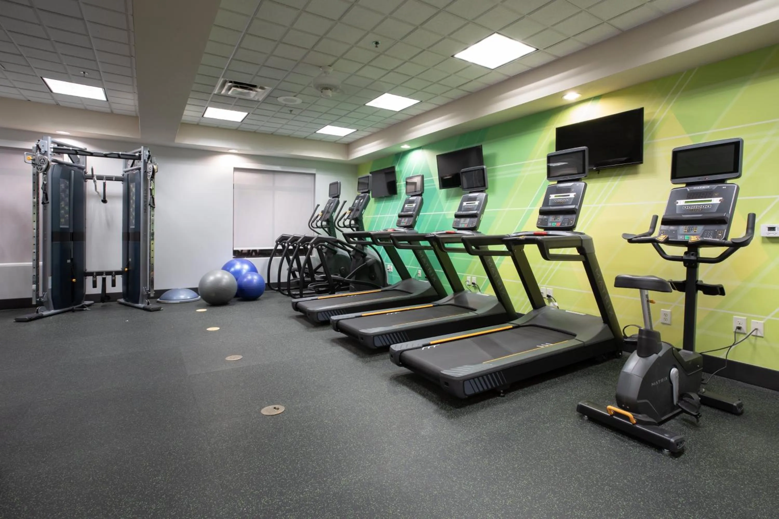 Fitness centre/facilities in Holiday Inn & Suites Goodyear - West Phoenix Area by IHG