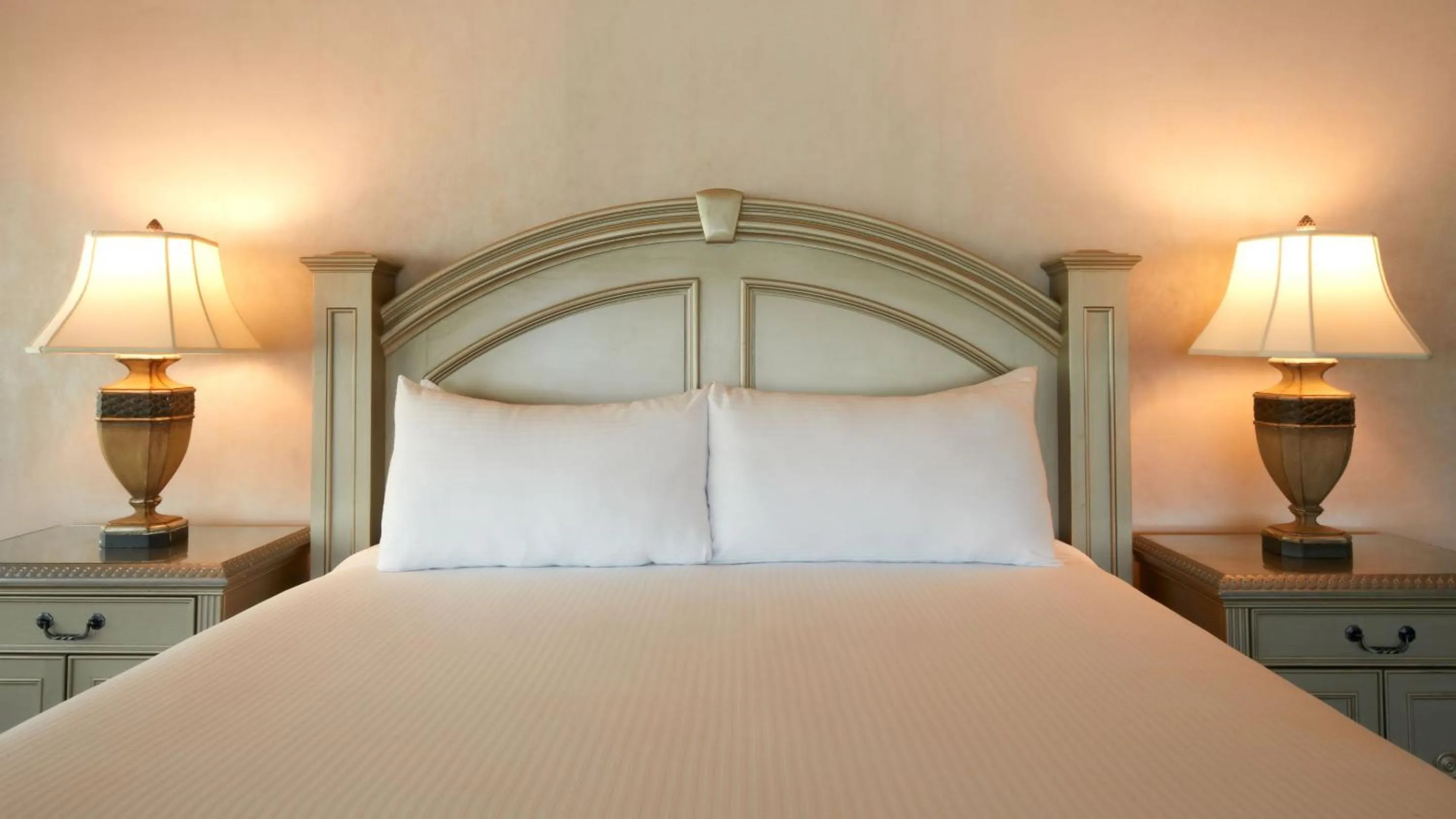 Bed in Eldorado Reno, A Caesars Destination