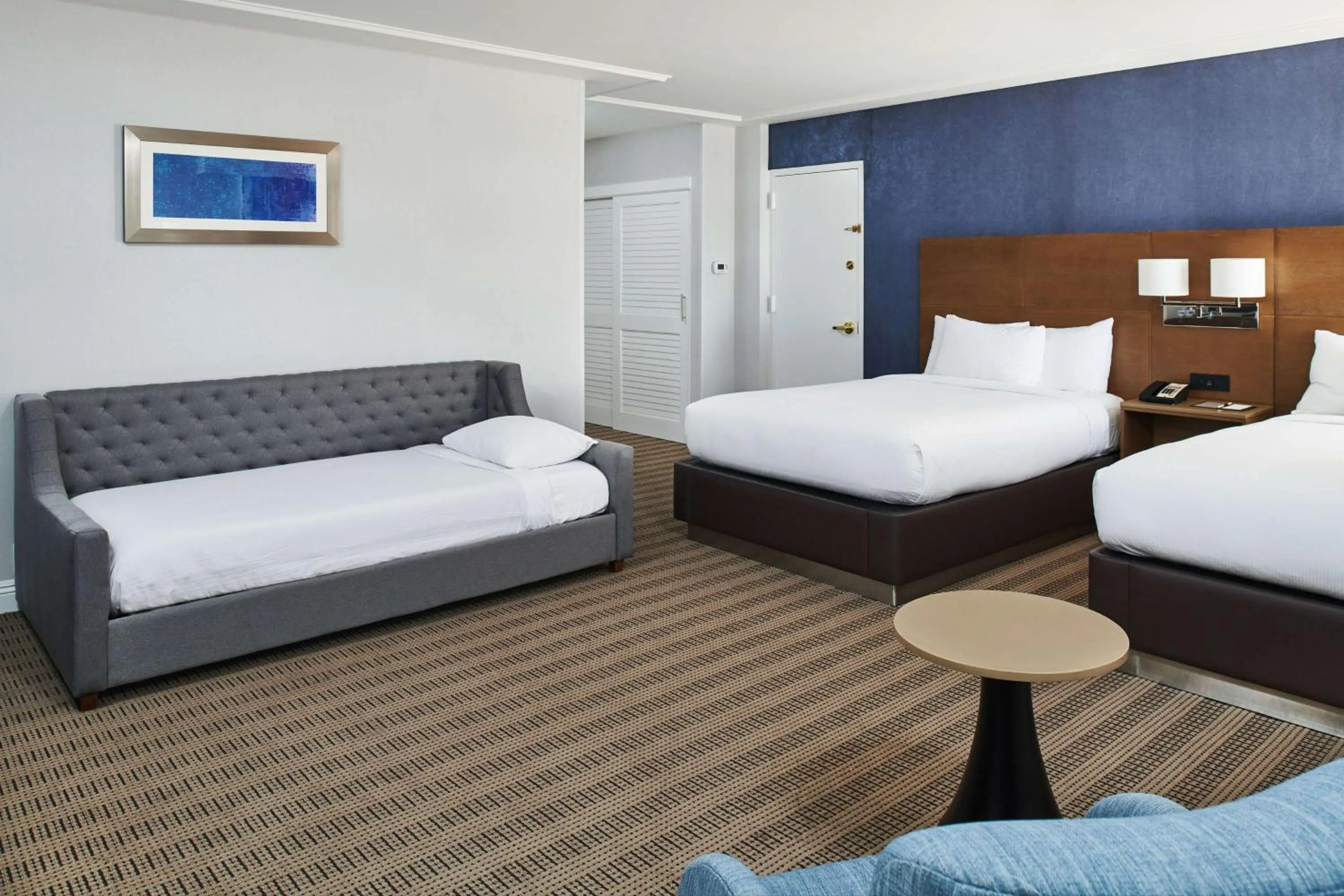 Bed in DoubleTree by Hilton Torrance - South Bay