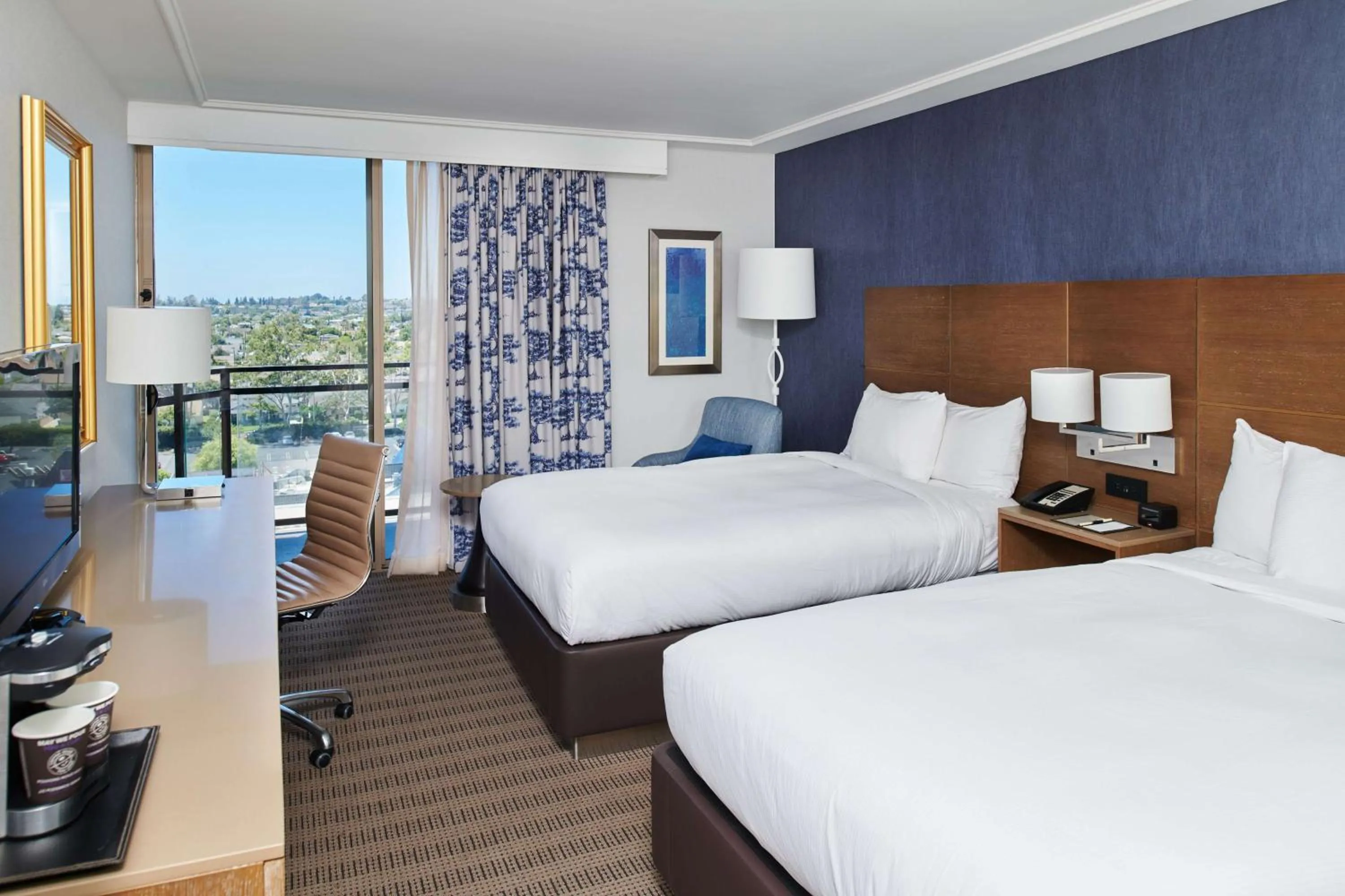 Bed in DoubleTree by Hilton Torrance - South Bay