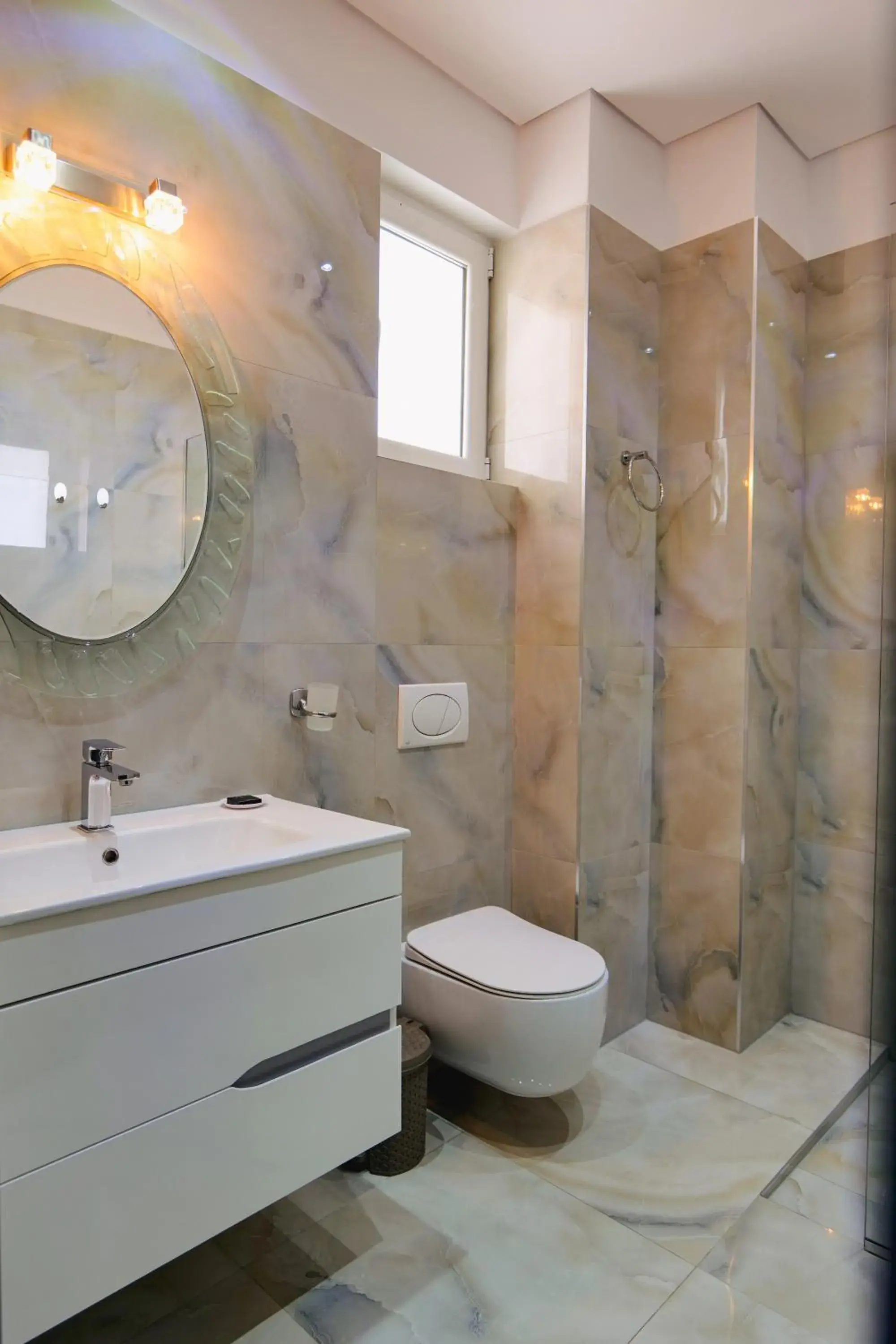 Triple Room with Side Sea View in Asi Rooftop Hotel Triple Room with Side Sea View in Asi Rooftop Hotel