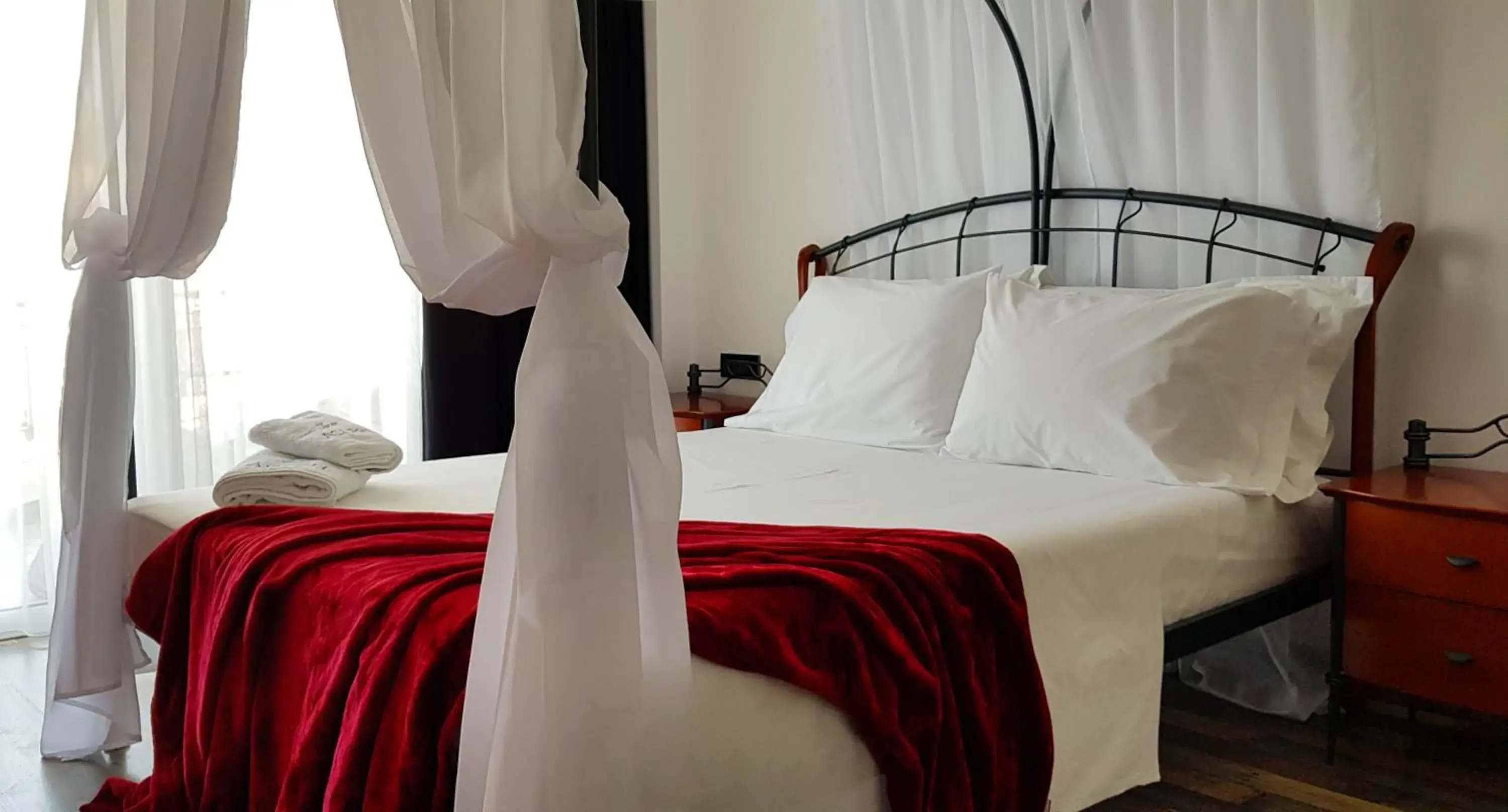 Deluxe Double Room with Sea View in Asi Rooftop Hotel Deluxe Double Room with Sea View in Asi Rooftop Hotel