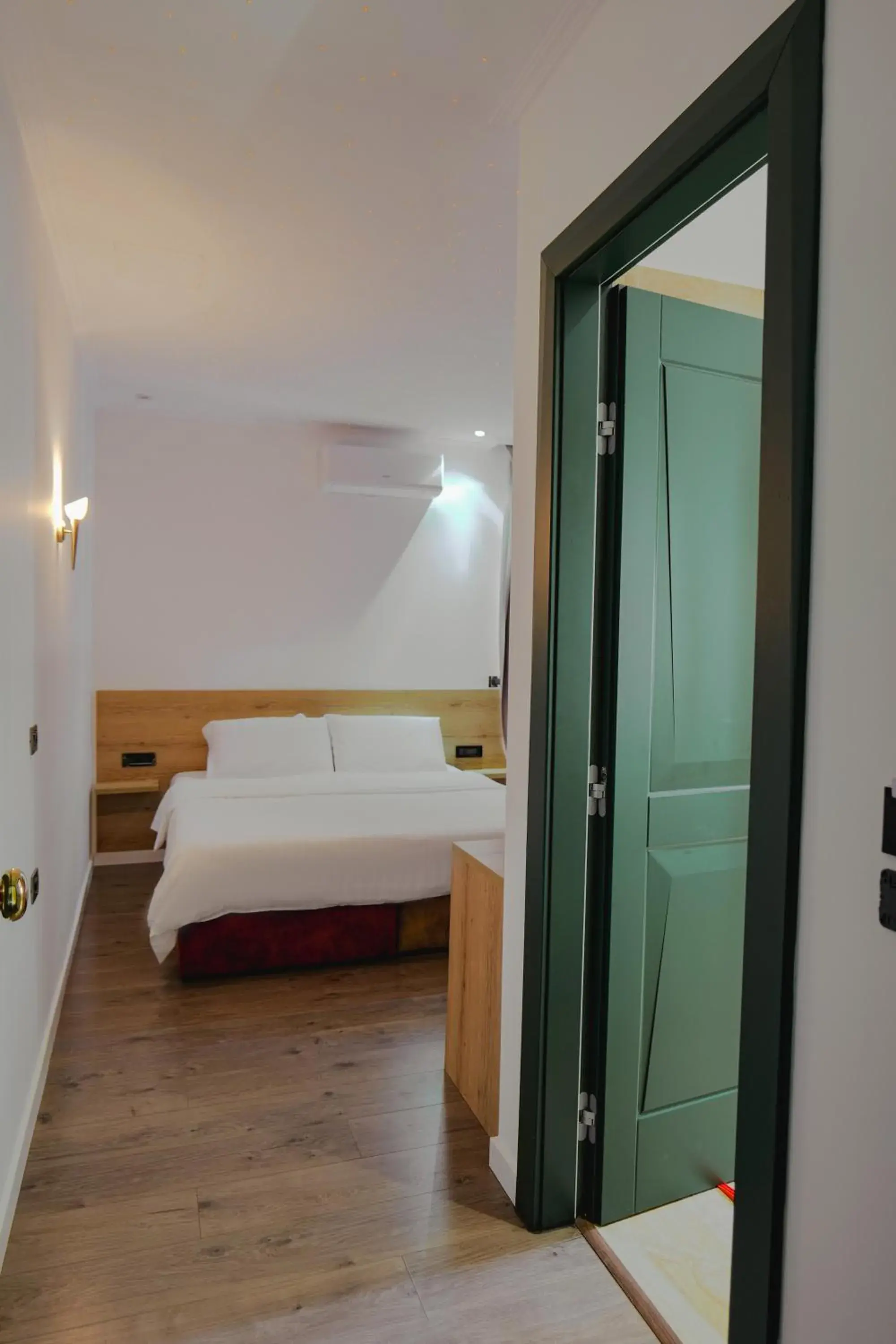 Deluxe Double or Twin Room with Mountain View in Asi Rooftop Hotel Deluxe Double or Twin Room with Mountain View in Asi Rooftop Hotel