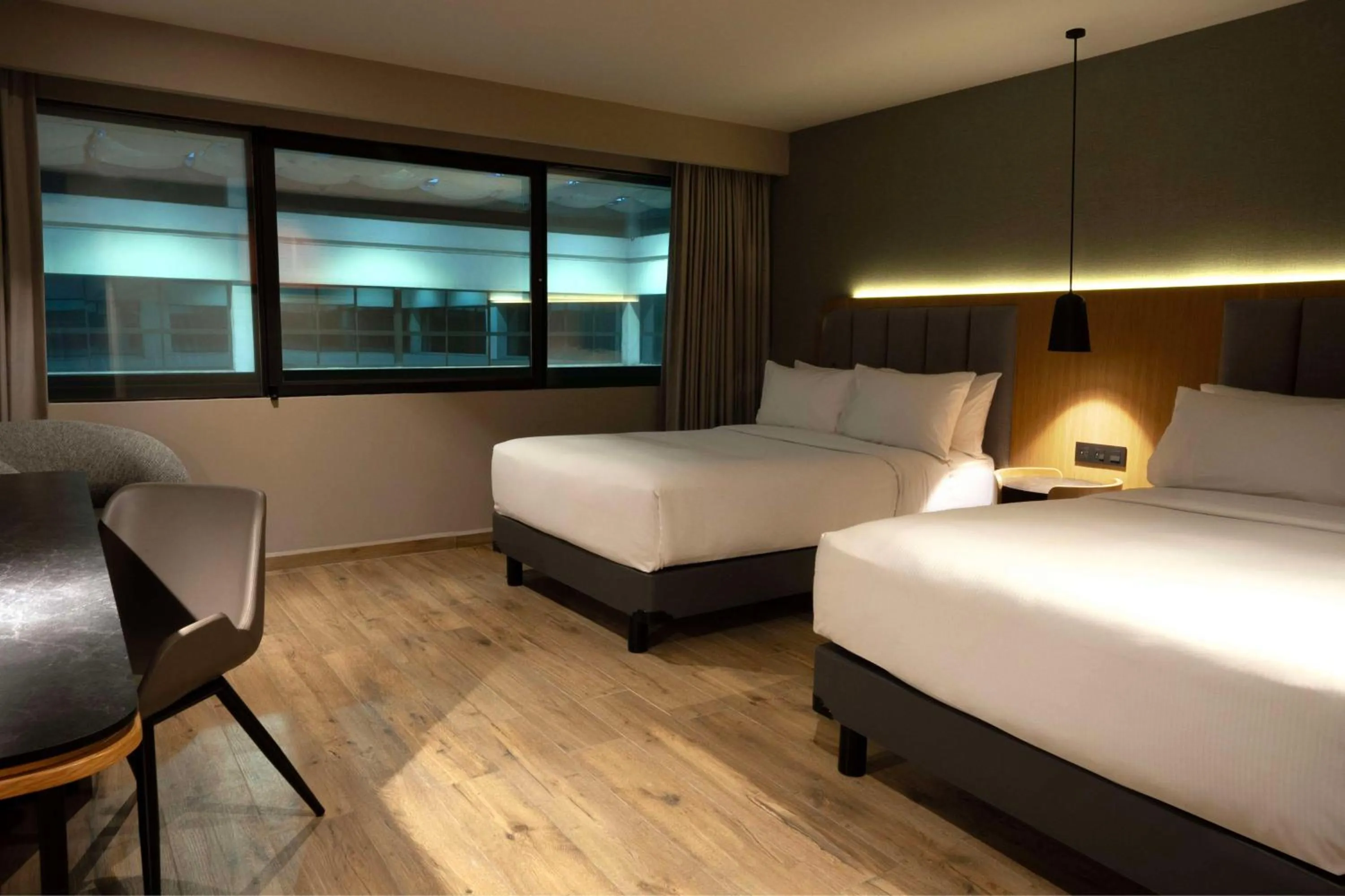 Bed in Hilton Mexico City Airport