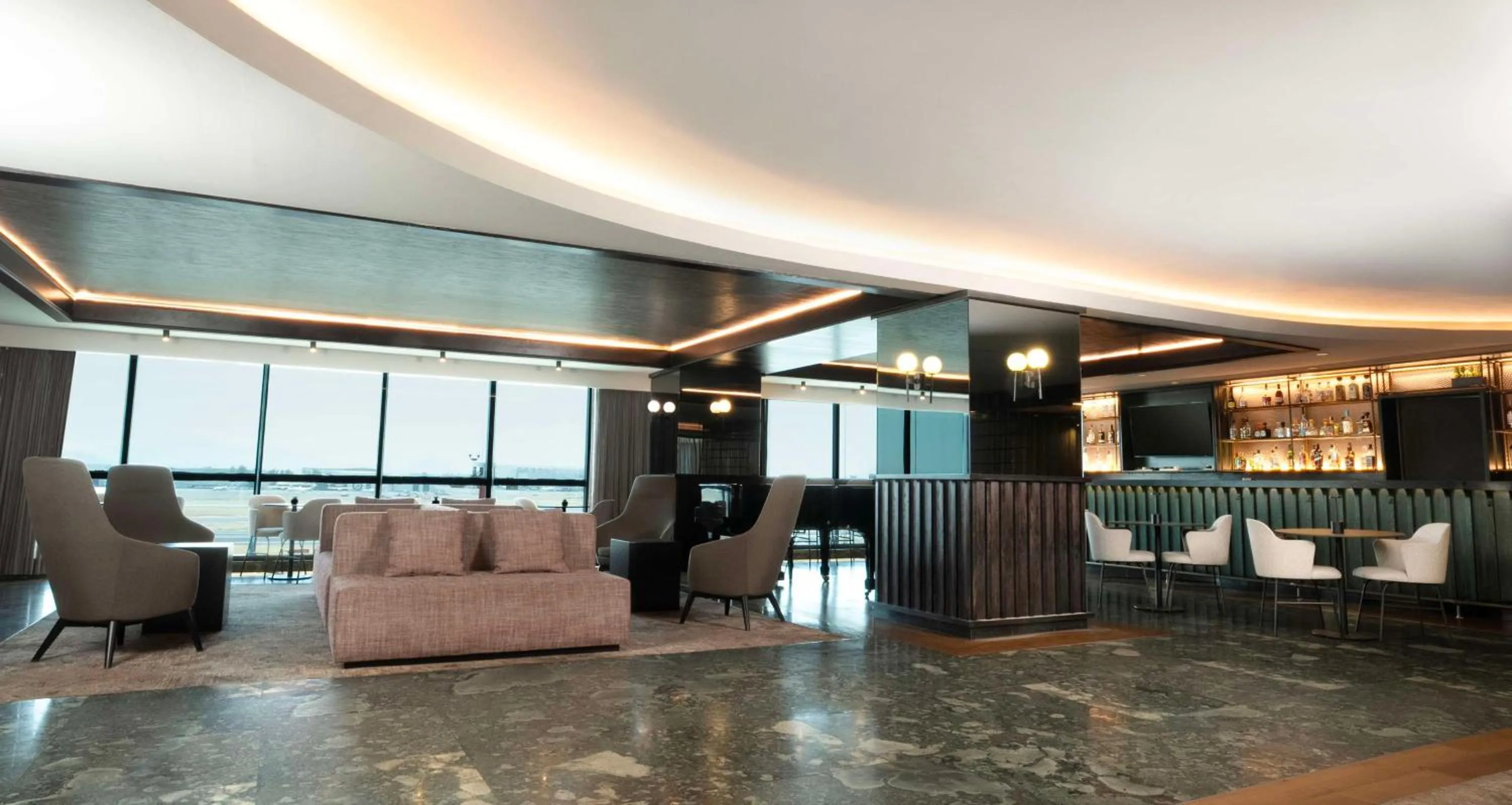 Lobby or reception in Hilton Mexico City Airport