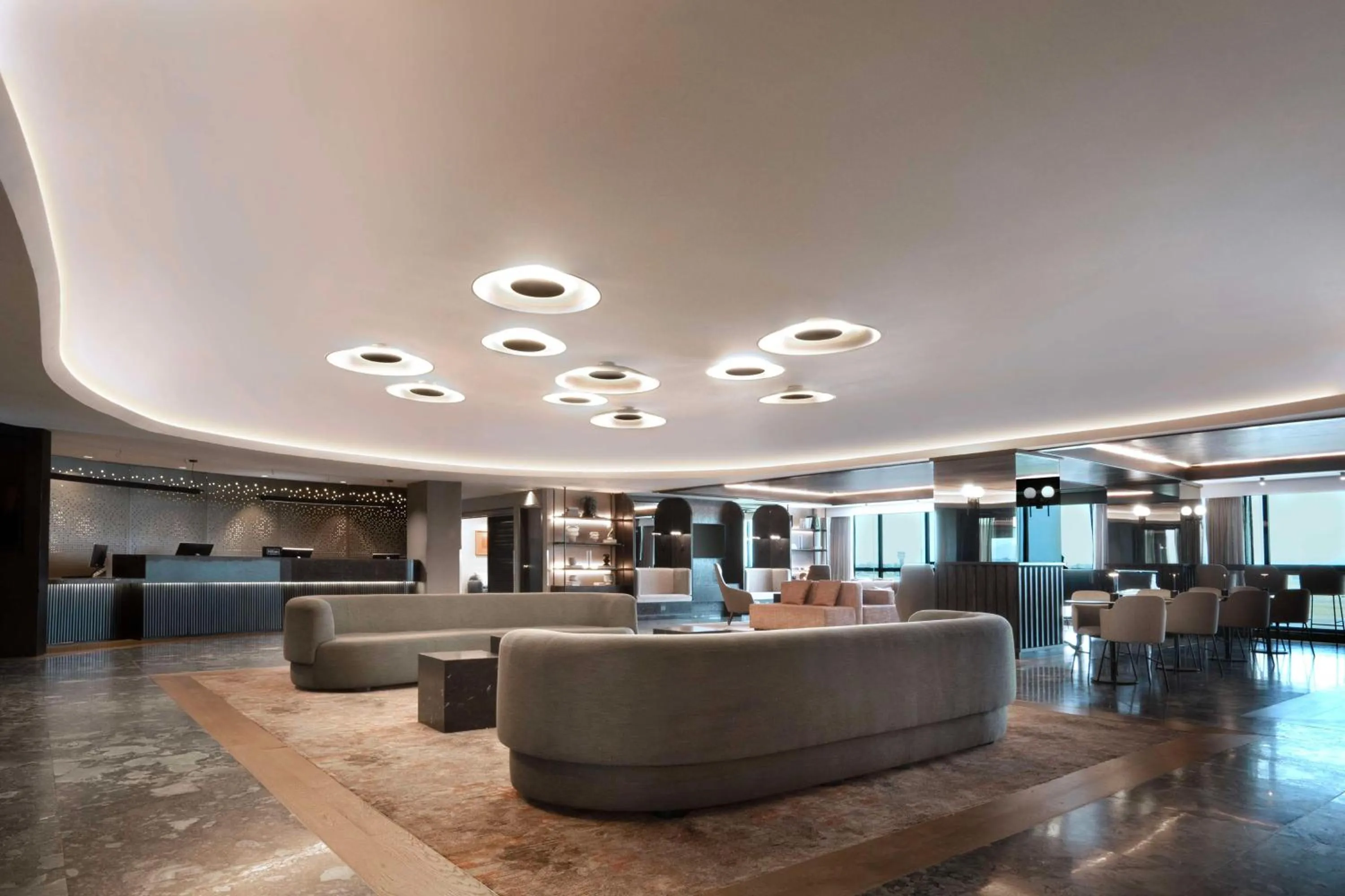 Lobby or reception in Hilton Mexico City Airport