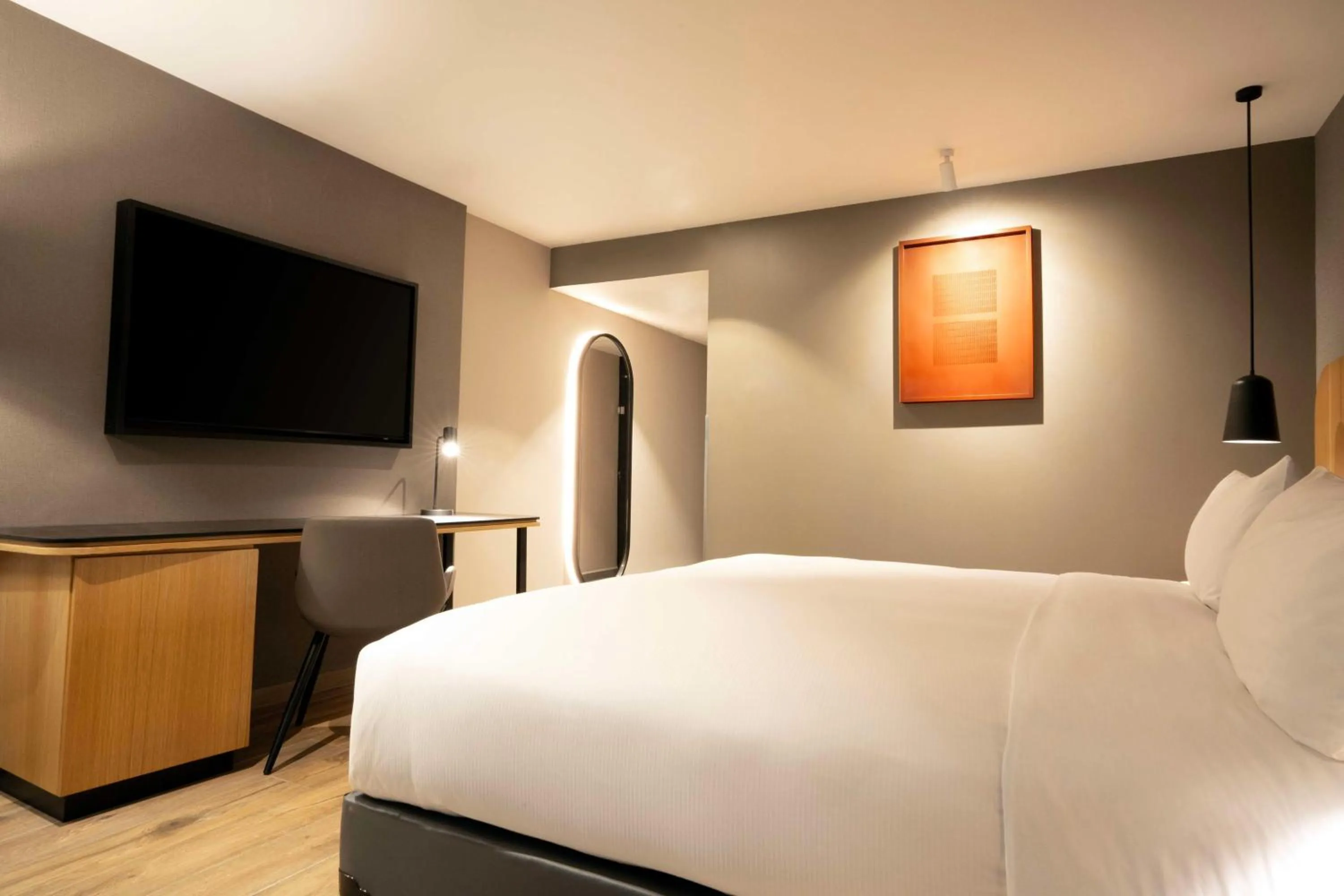 Bed in Hilton Mexico City Airport