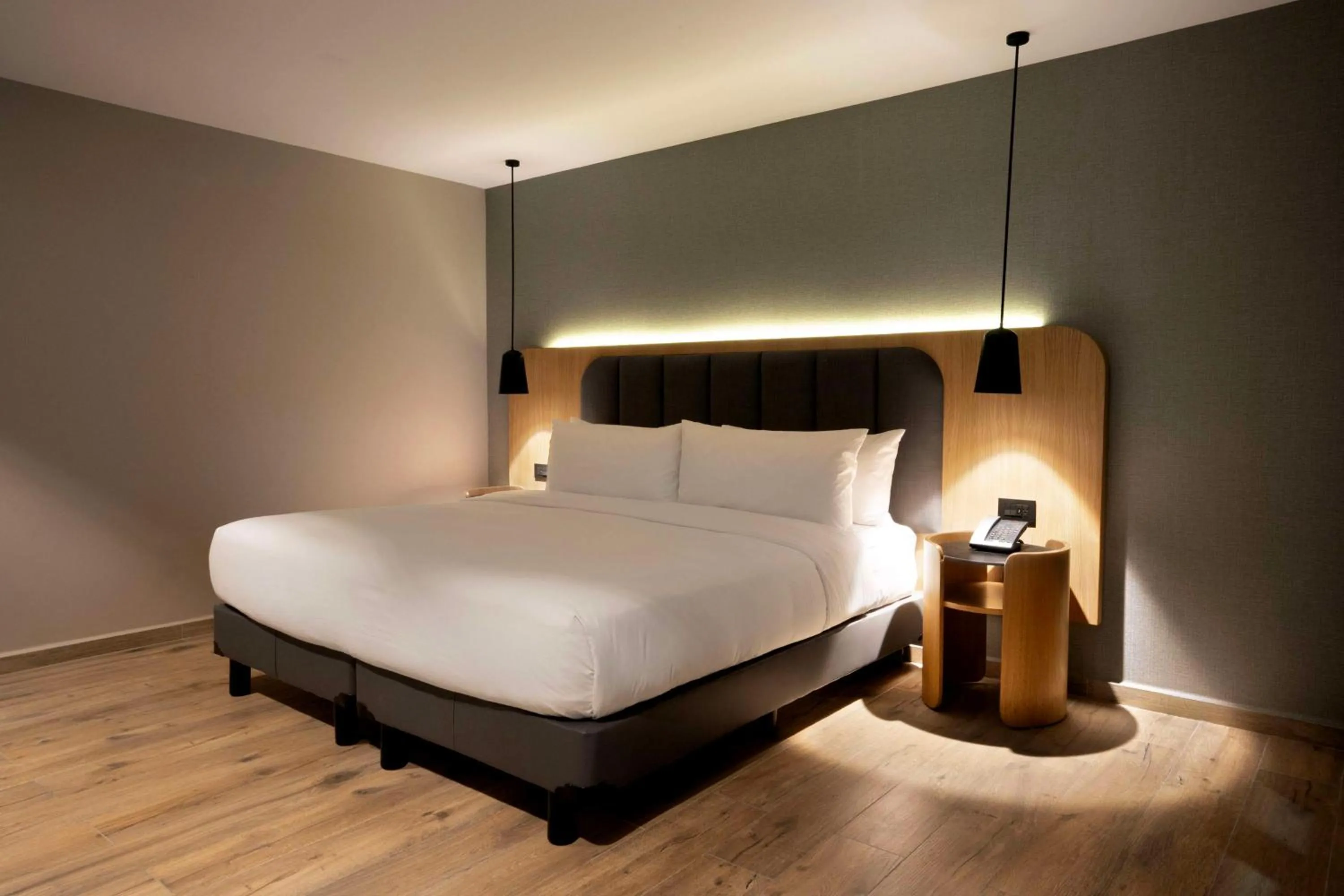 Bed in Hilton Mexico City Airport